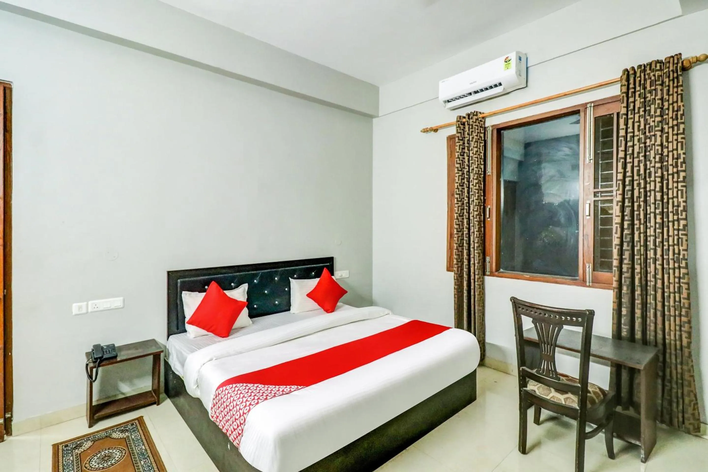 Bedroom, Bed in Hotel O by OYO Tokyo