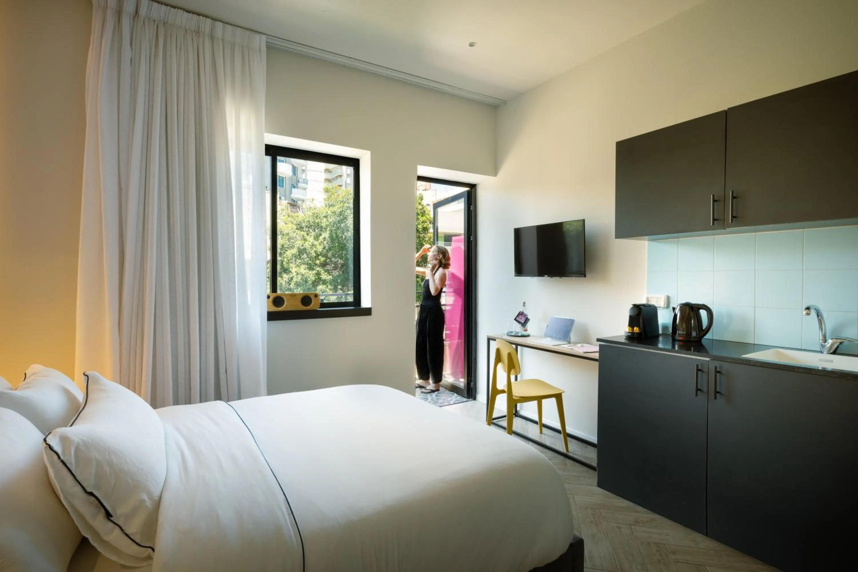 Photo of the whole room, Bed in Silicate - by Loginn Tel-Avivian hotels