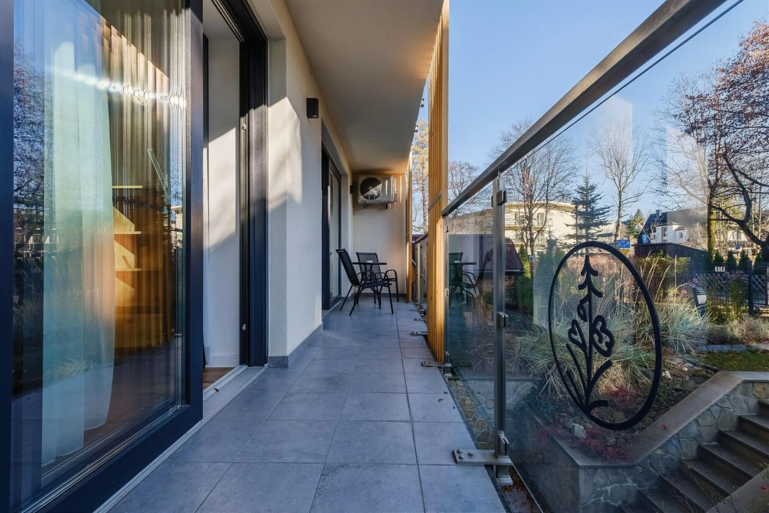Property building in REZYDENCJA ORNAK 5 - stylowe apartamenty z balkonami i jacuzzi, 5 min pieszo do Krupówek, IZBY PODHALAŃSKIE
