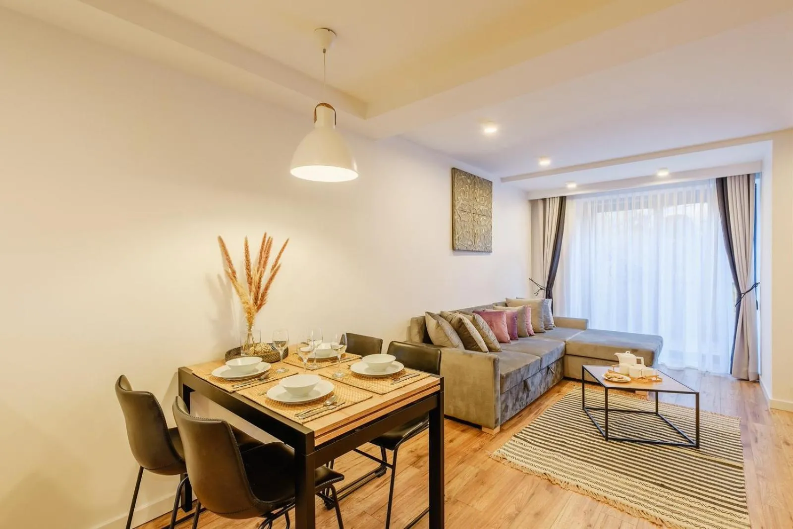 Living room in REZYDENCJA ORNAK 5 - stylowe apartamenty z balkonami i jacuzzi, 5 min pieszo do Krupówek, IZBY PODHALAŃSKIE