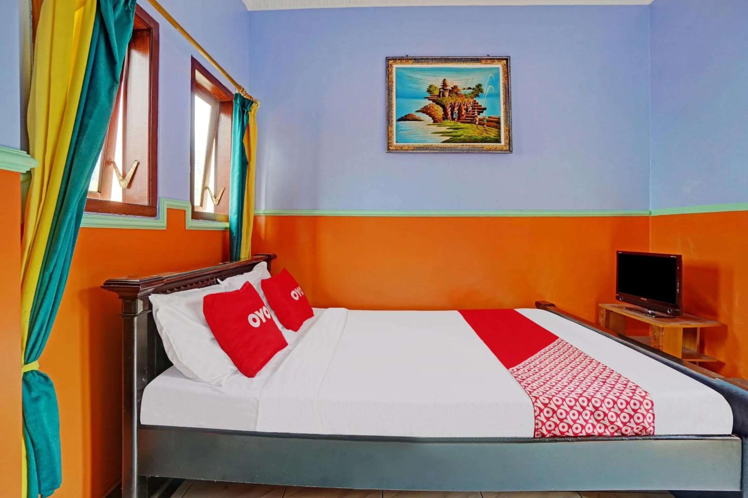 Bedroom, Bed in OYO Life 90321 Ken Ken Villa