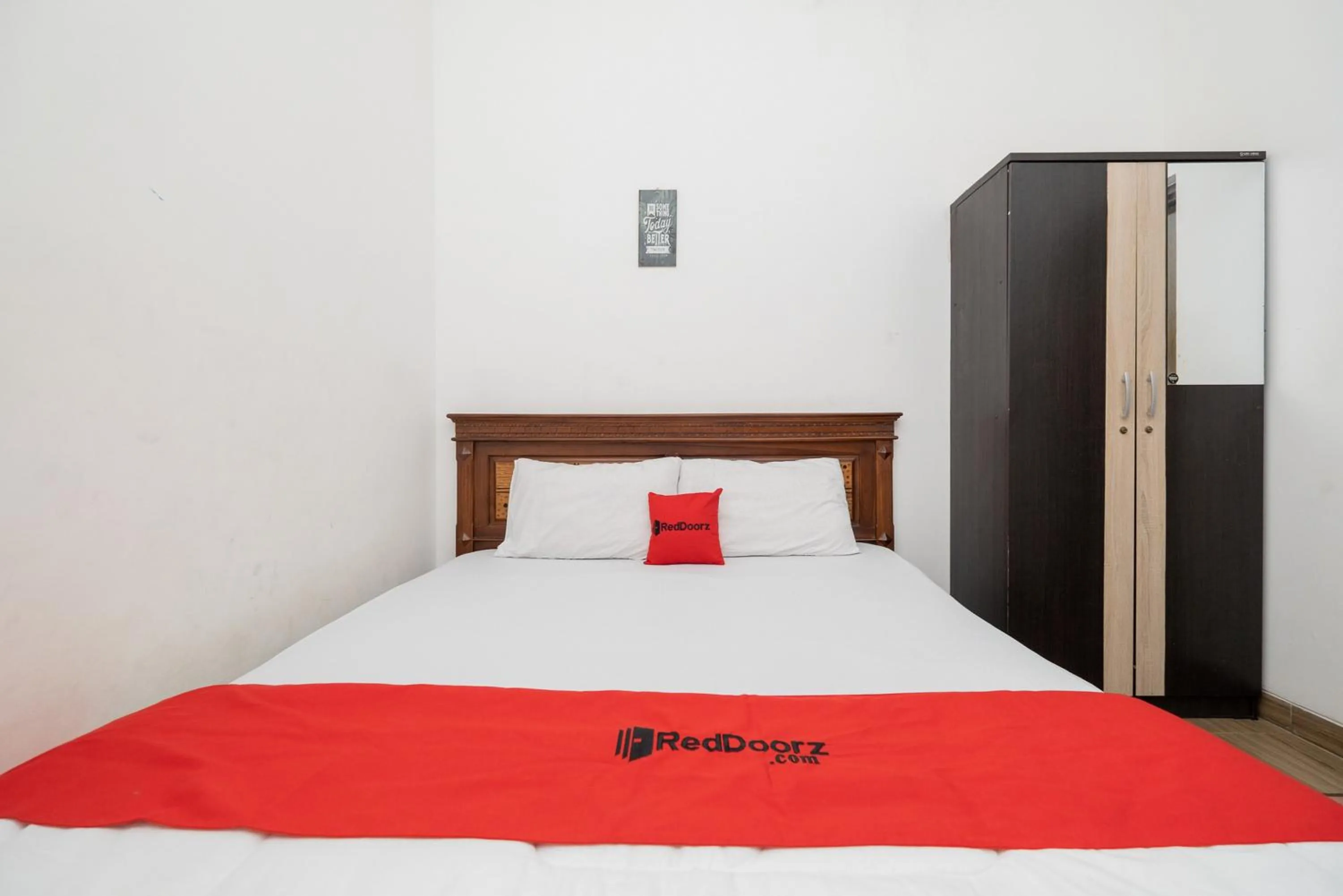 Bed in RedDoorz At Nginden Surabaya