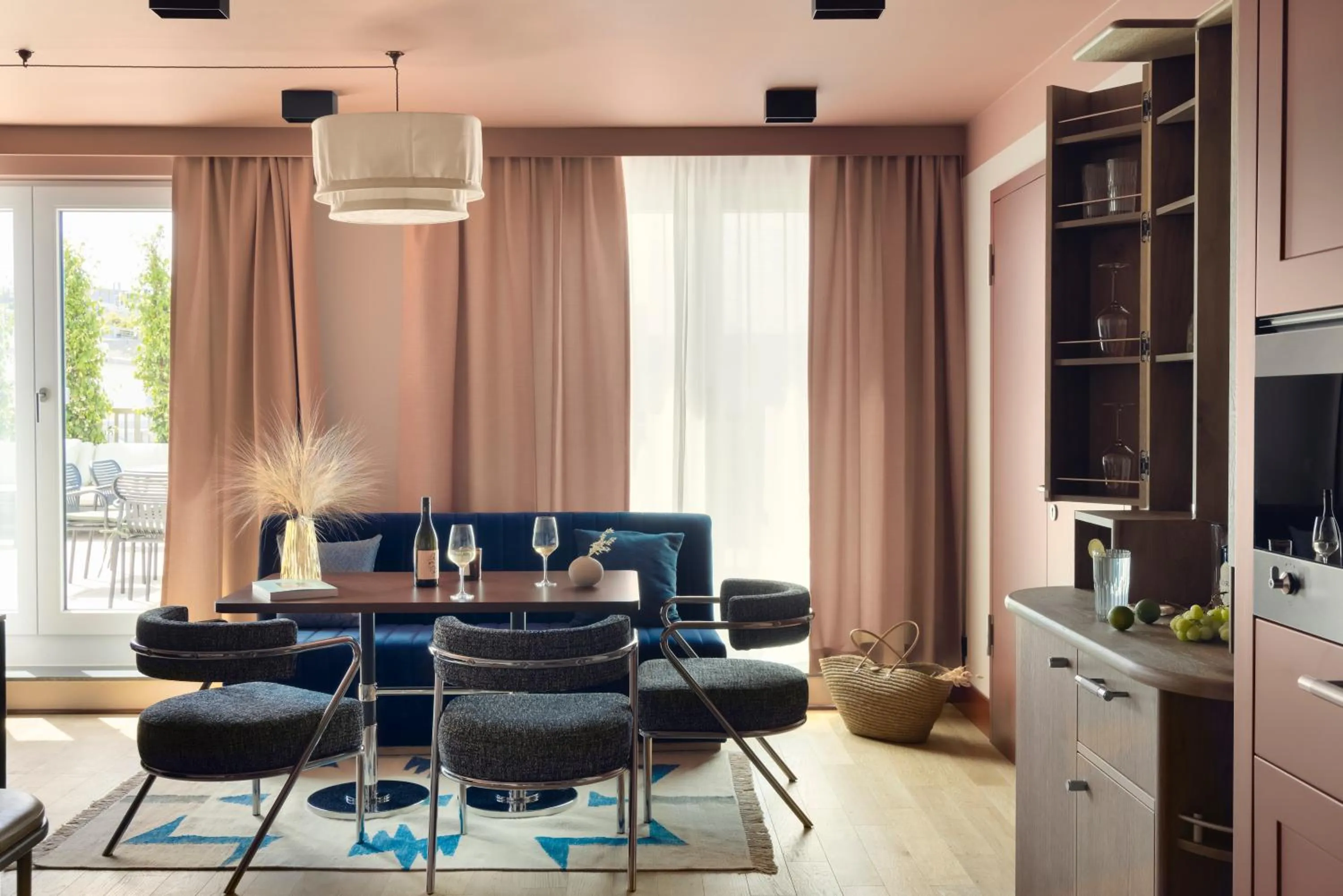 Living room in Schwan Locke