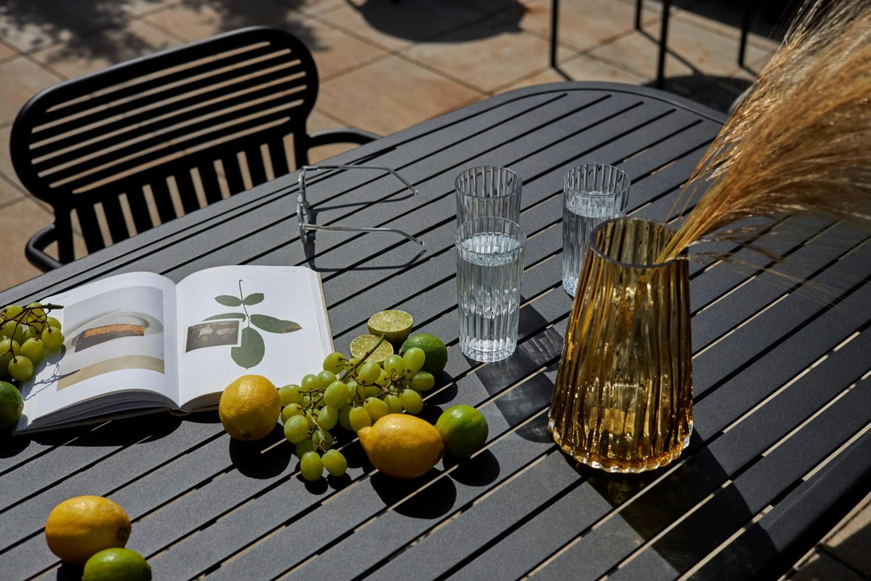 Balcony/Terrace in Schwan Locke