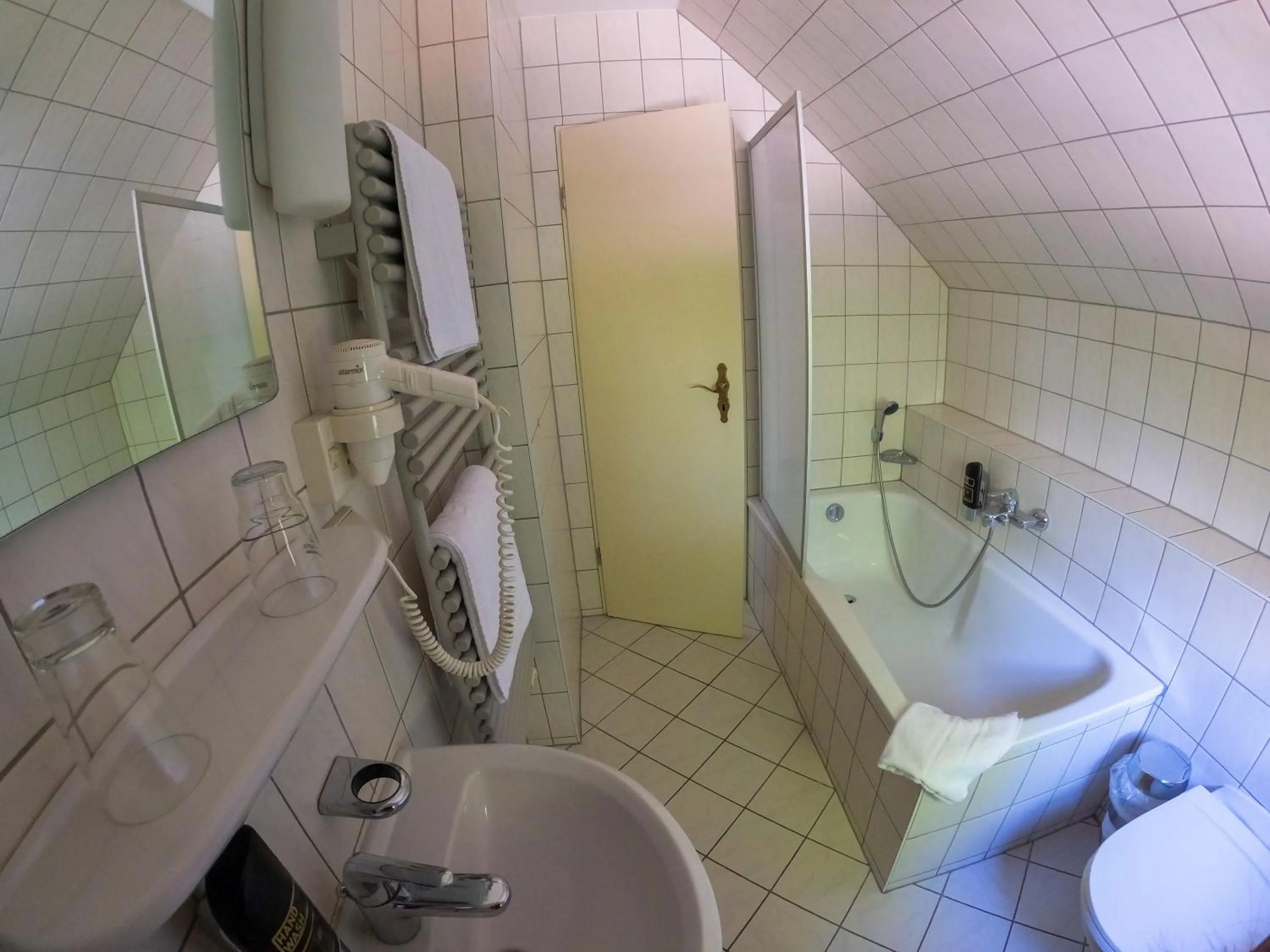 Bathroom in Hotel Diana