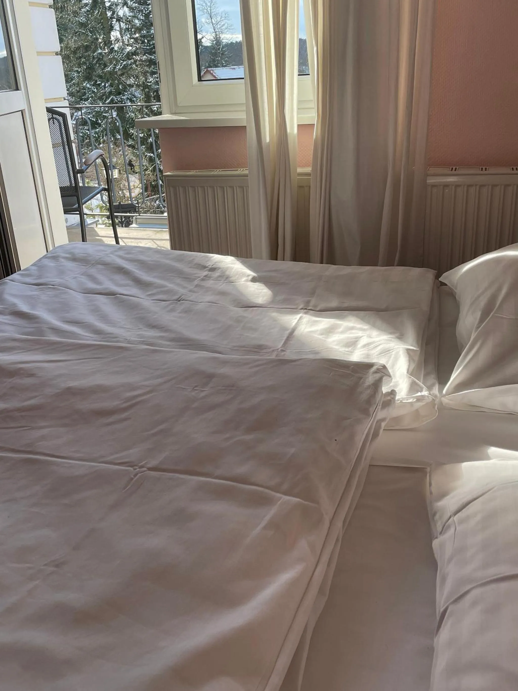 Bedroom, Bed in Hotel & Restaurant Bergschlösschen