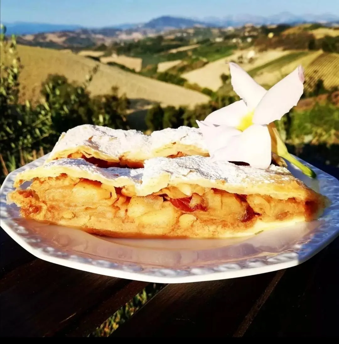 Garden view in La mia Casa nelle Marche