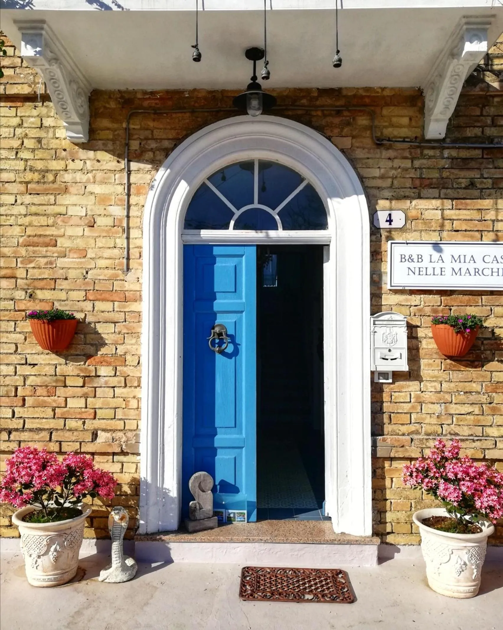 Facade/entrance in La mia Casa nelle Marche