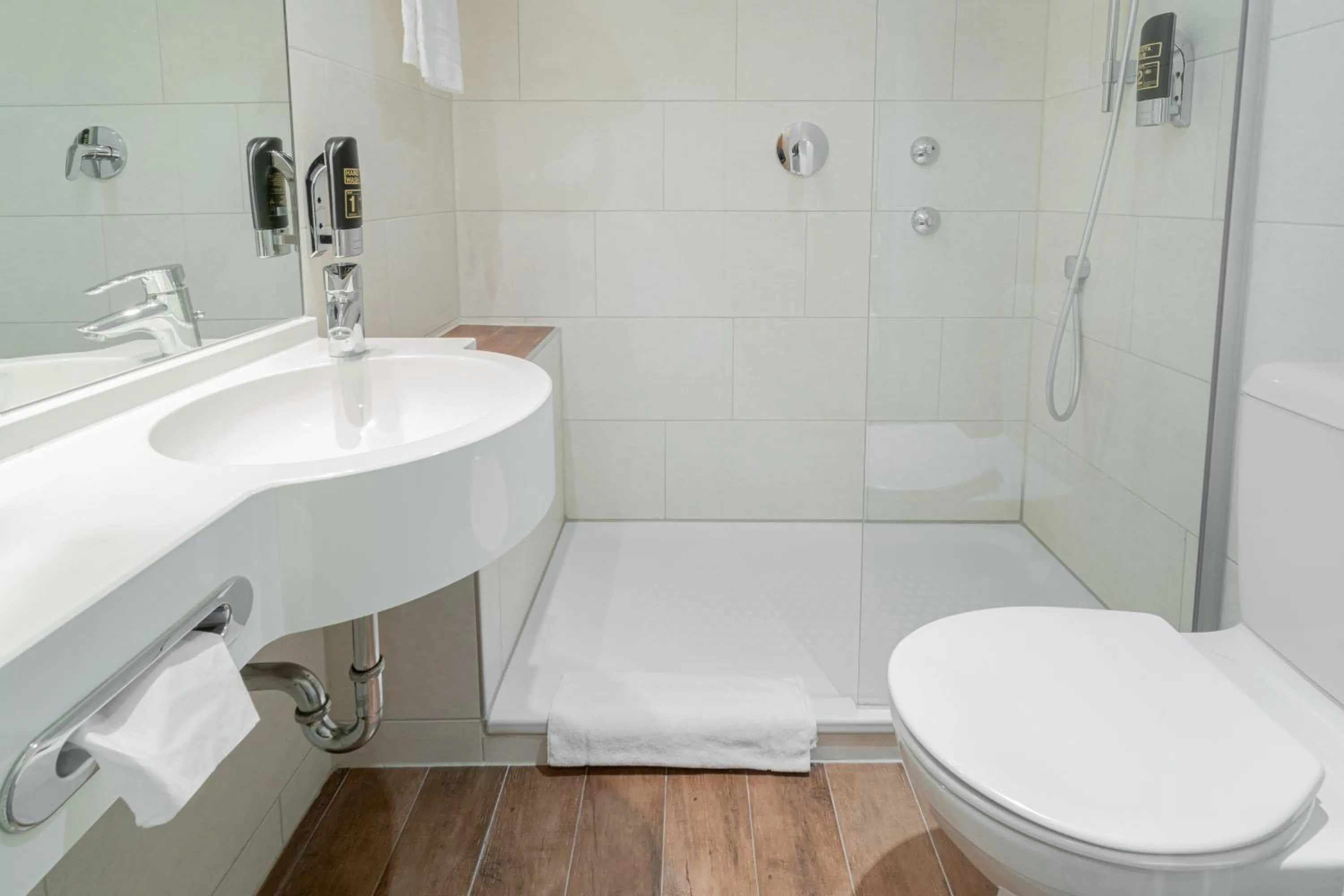 Bathroom in Hotel Arosa Düsseldorf Oberkassel