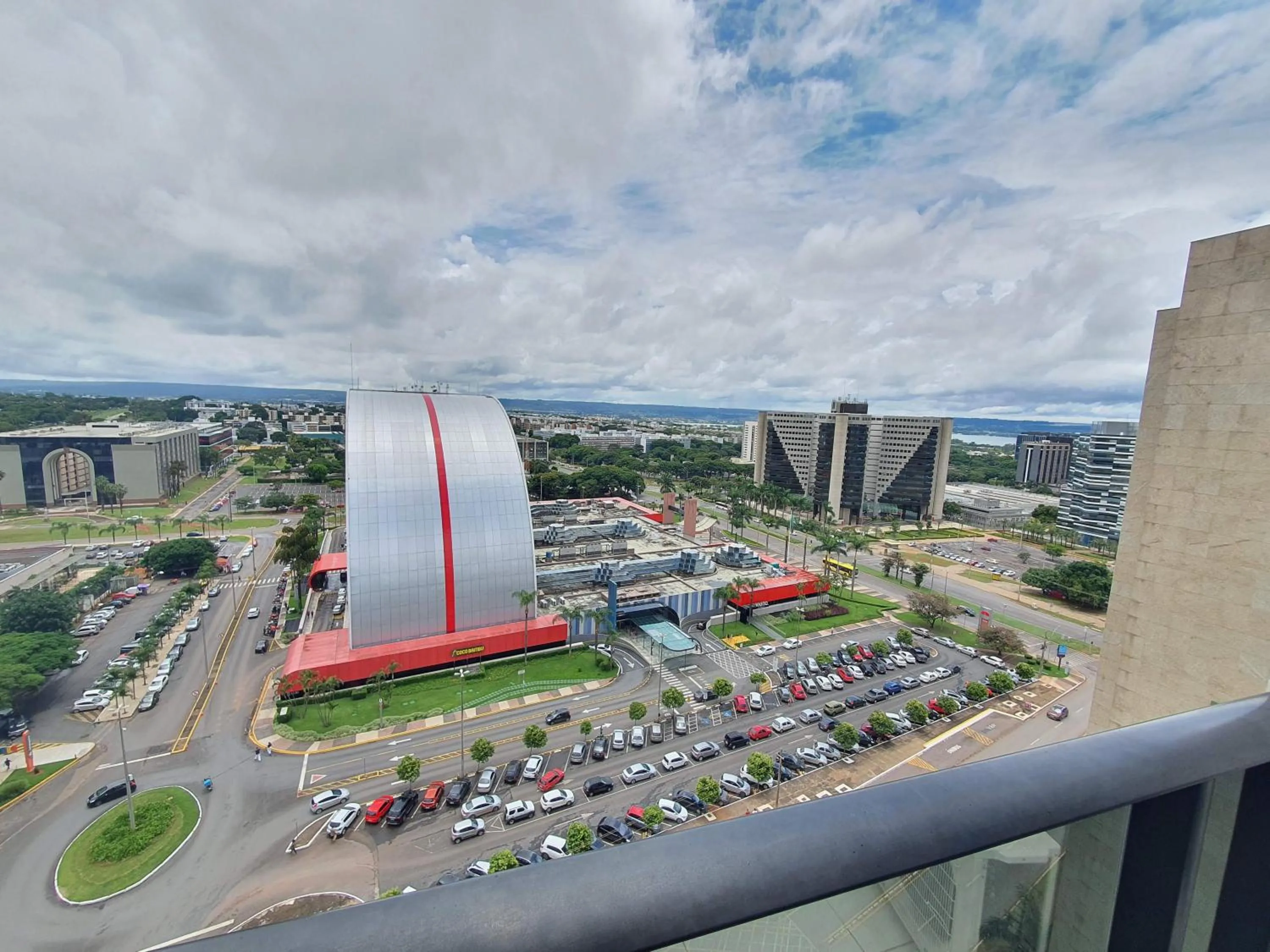 Bird's eye view in Flat no Athos Bulcão Executive By Rei dos Flats