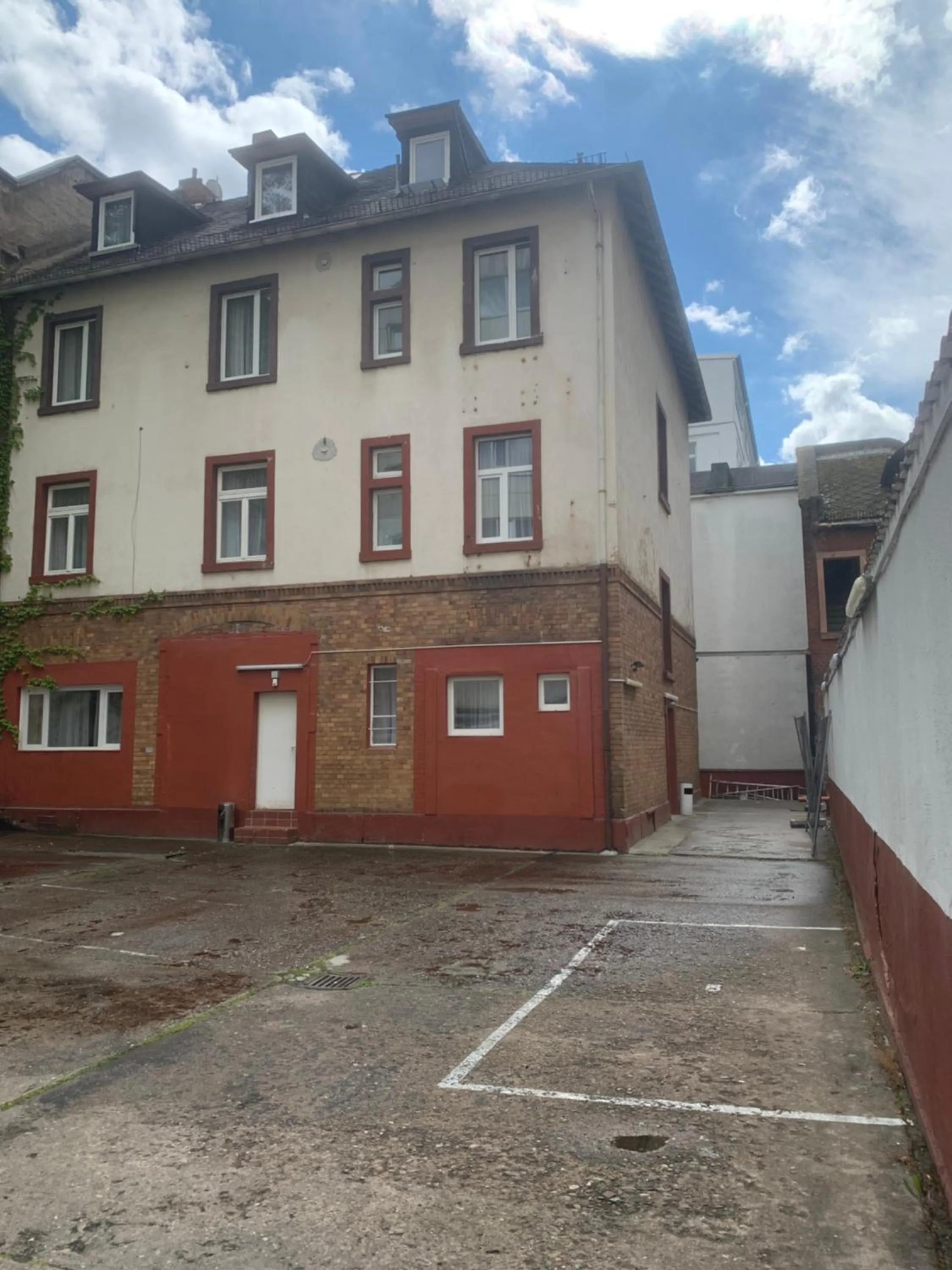 Property building in Pension Alpha