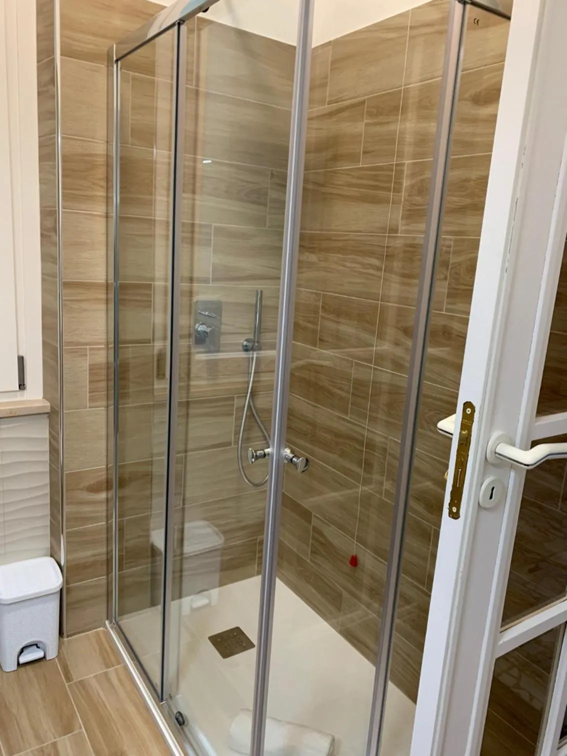 Shower in B&B Villa dei Desideri