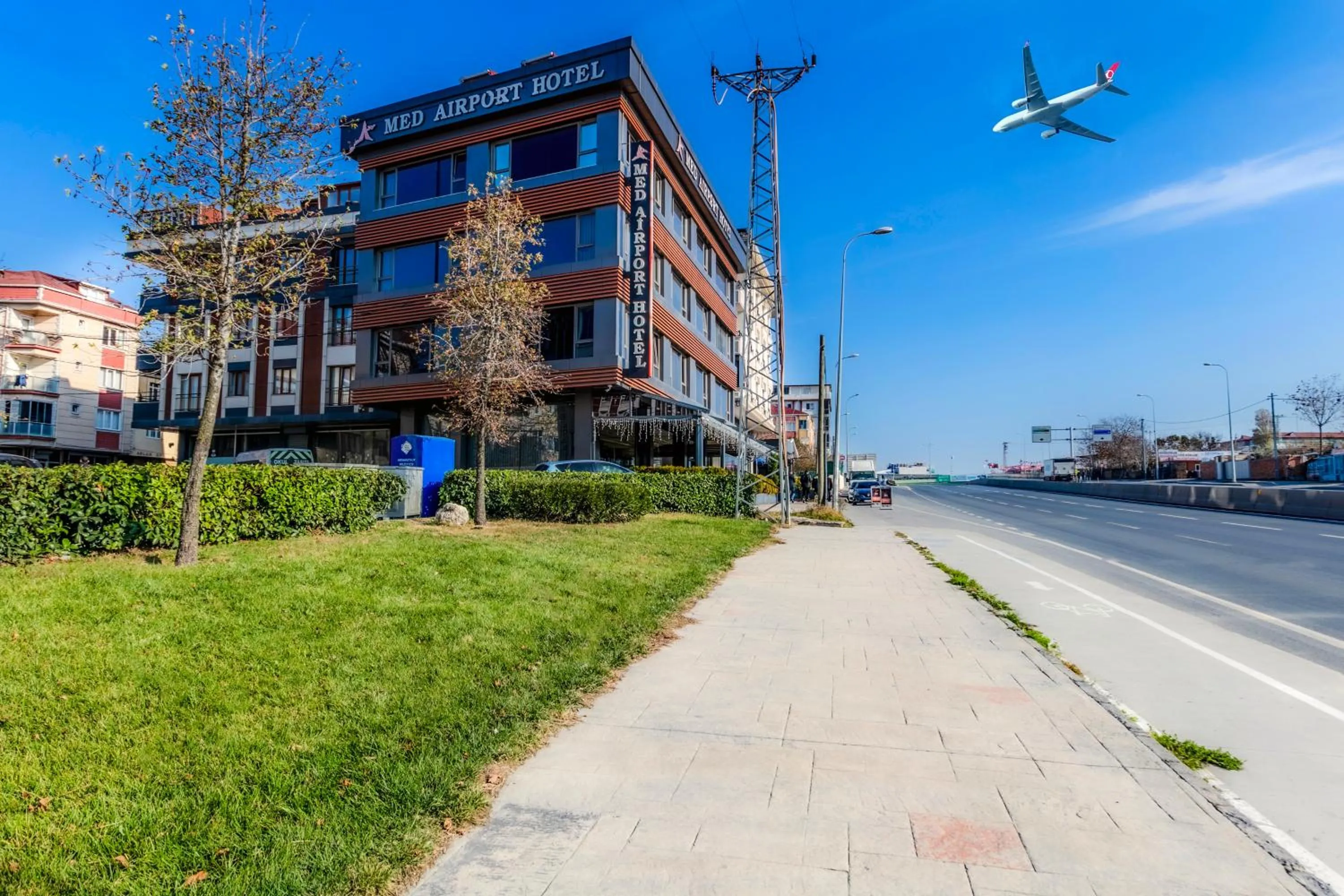 MED Airport Hotel