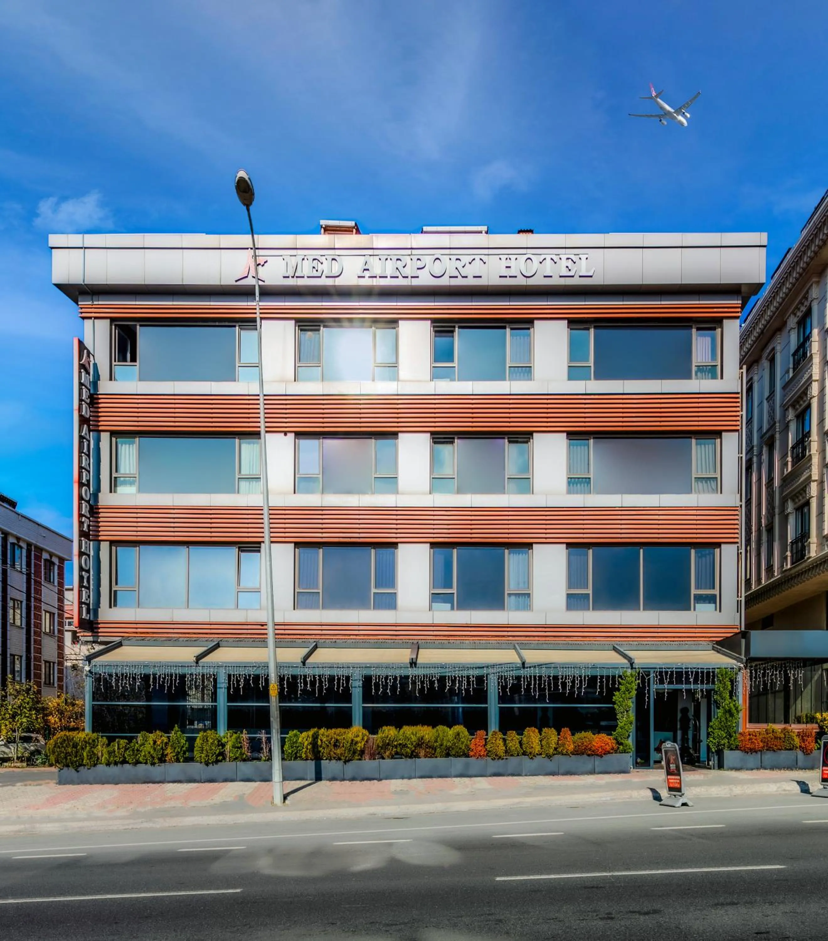 MED Airport Hotel