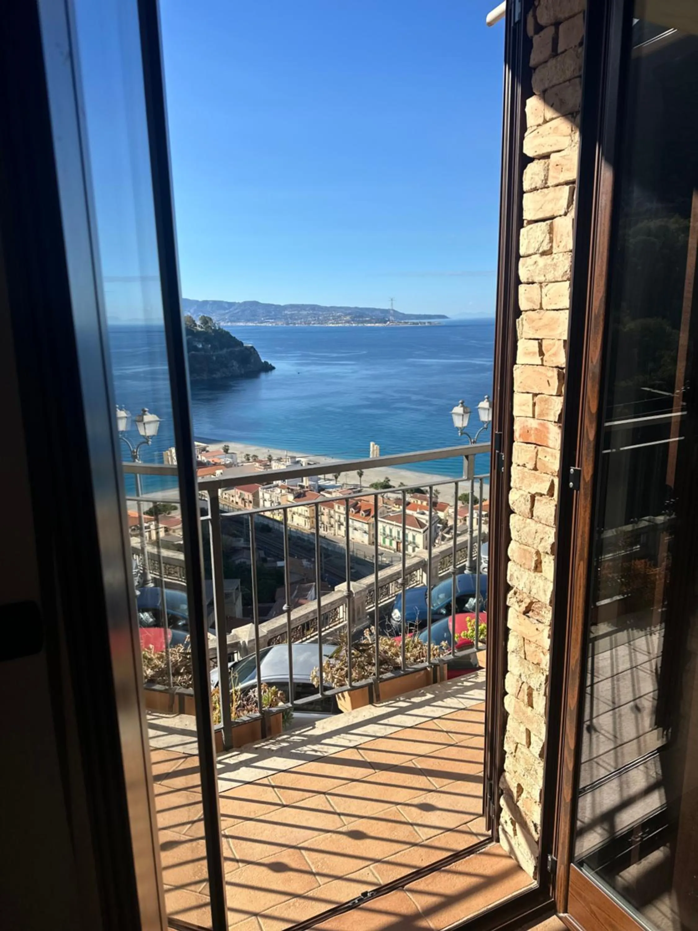 Sea view in B&B La Bastia