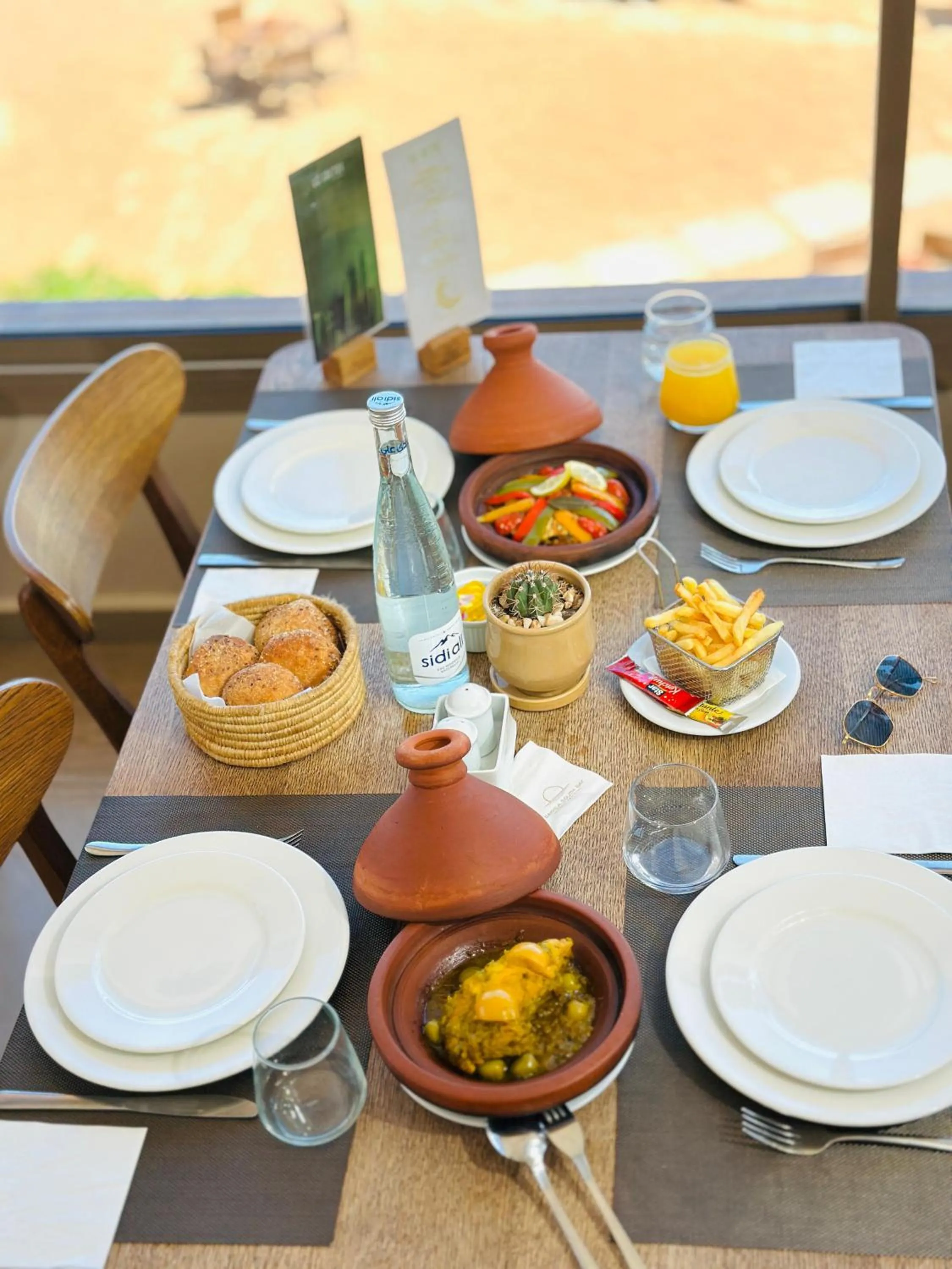 Restaurant/places to eat in Dakhla South Bay