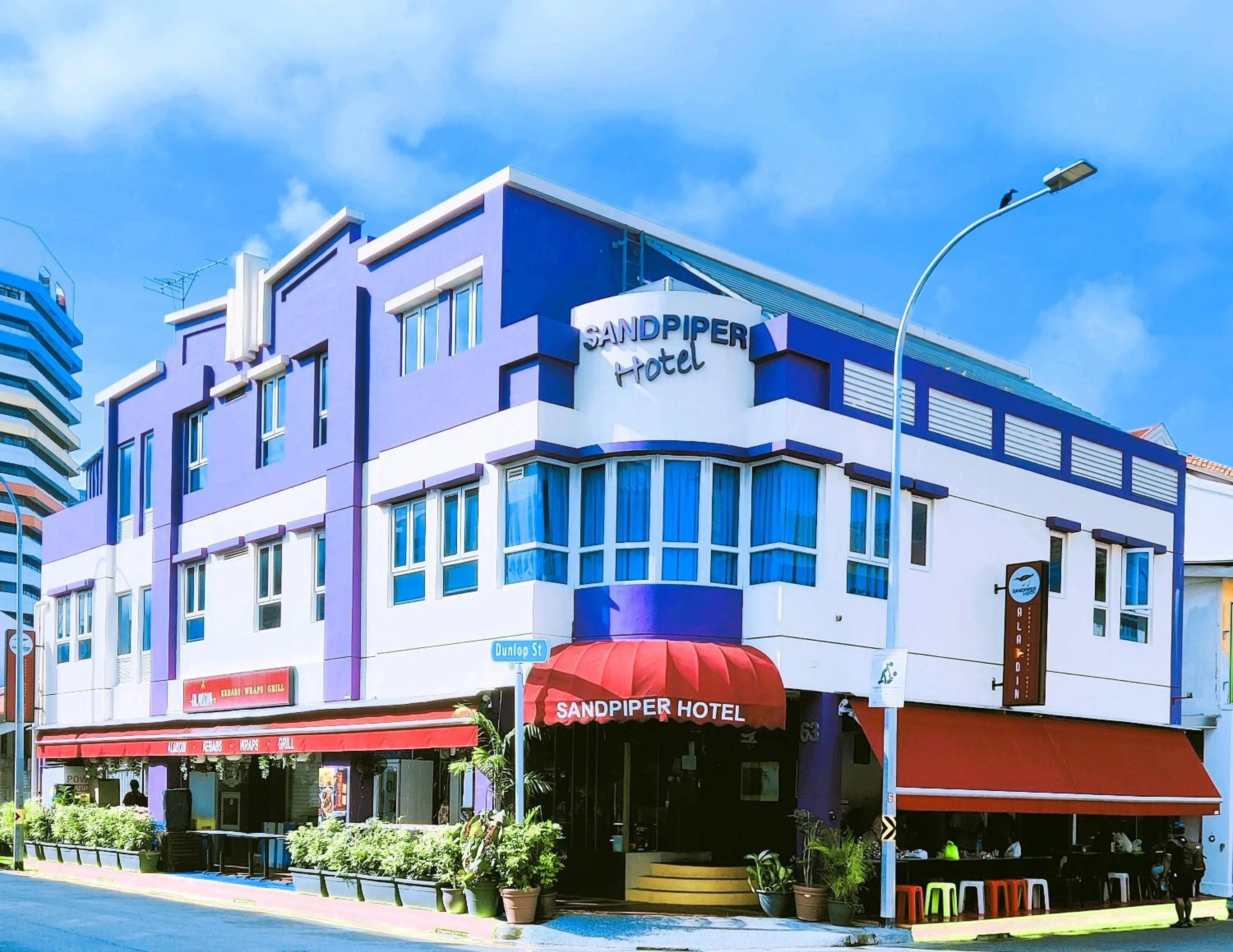 Property building in Sandpiper Hotel Singapore