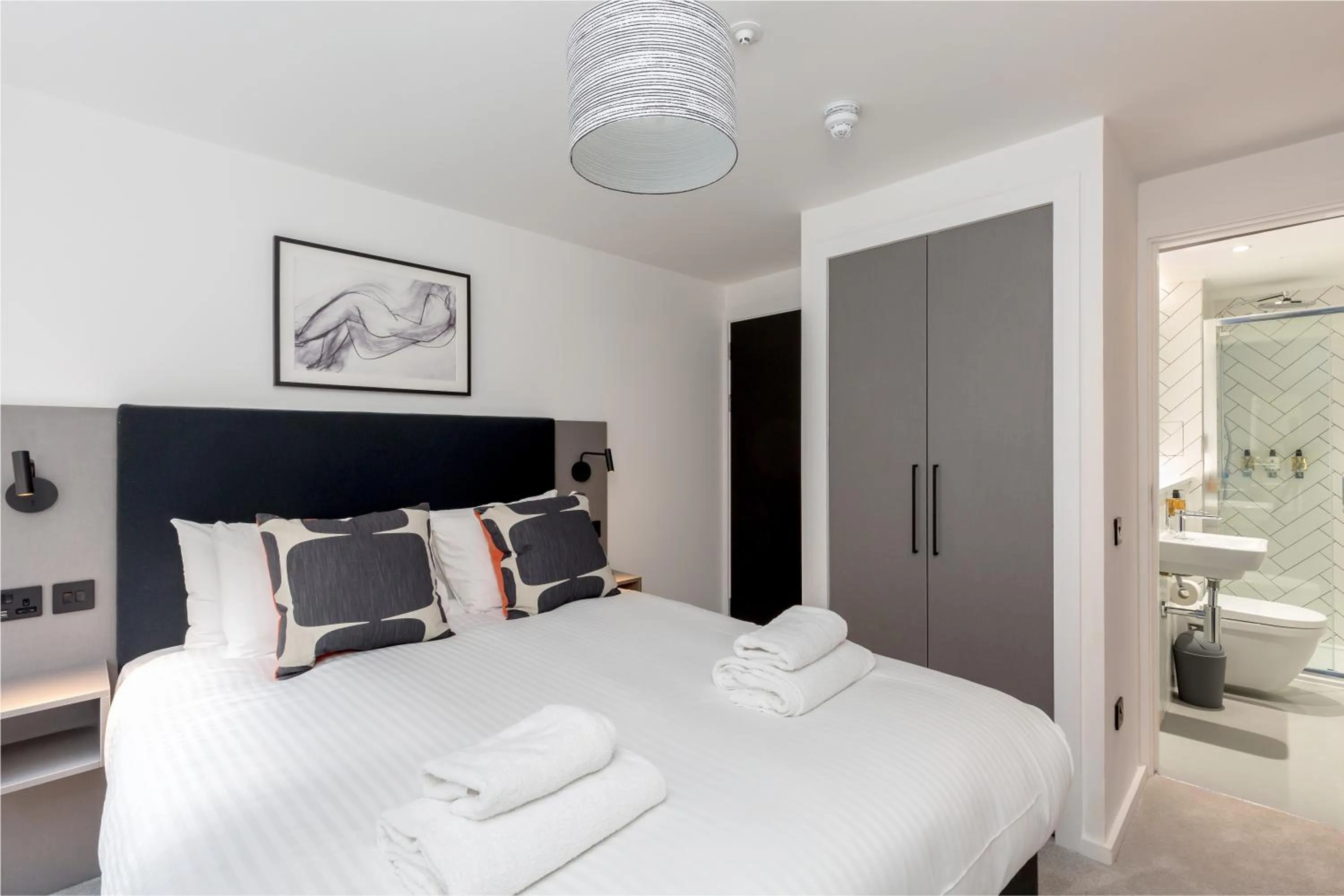 Bed in Destiny Scotland Market Street Apartments