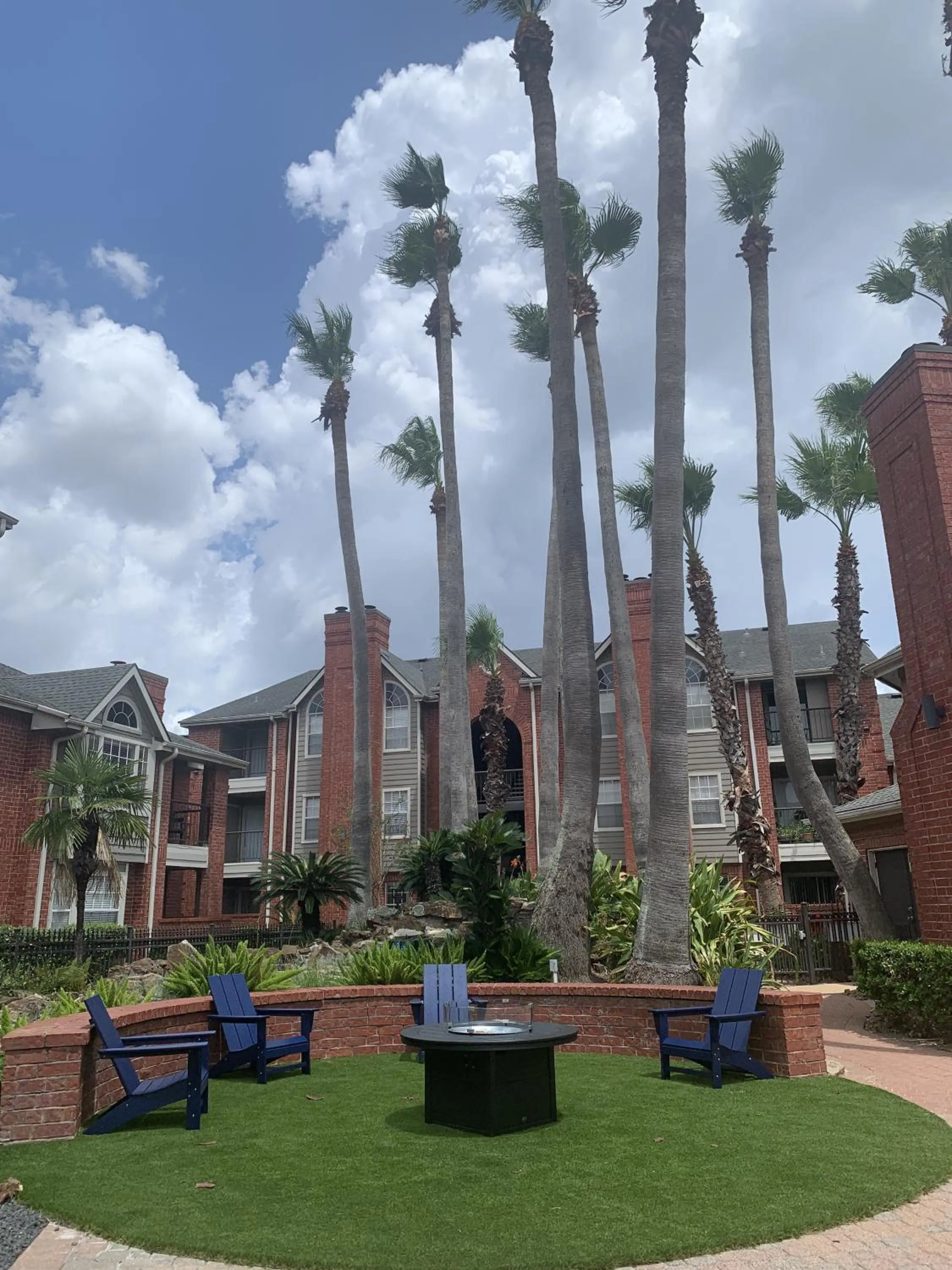 Swimming pool in Peaceful Medical Center Apartment 2BR & 2BA