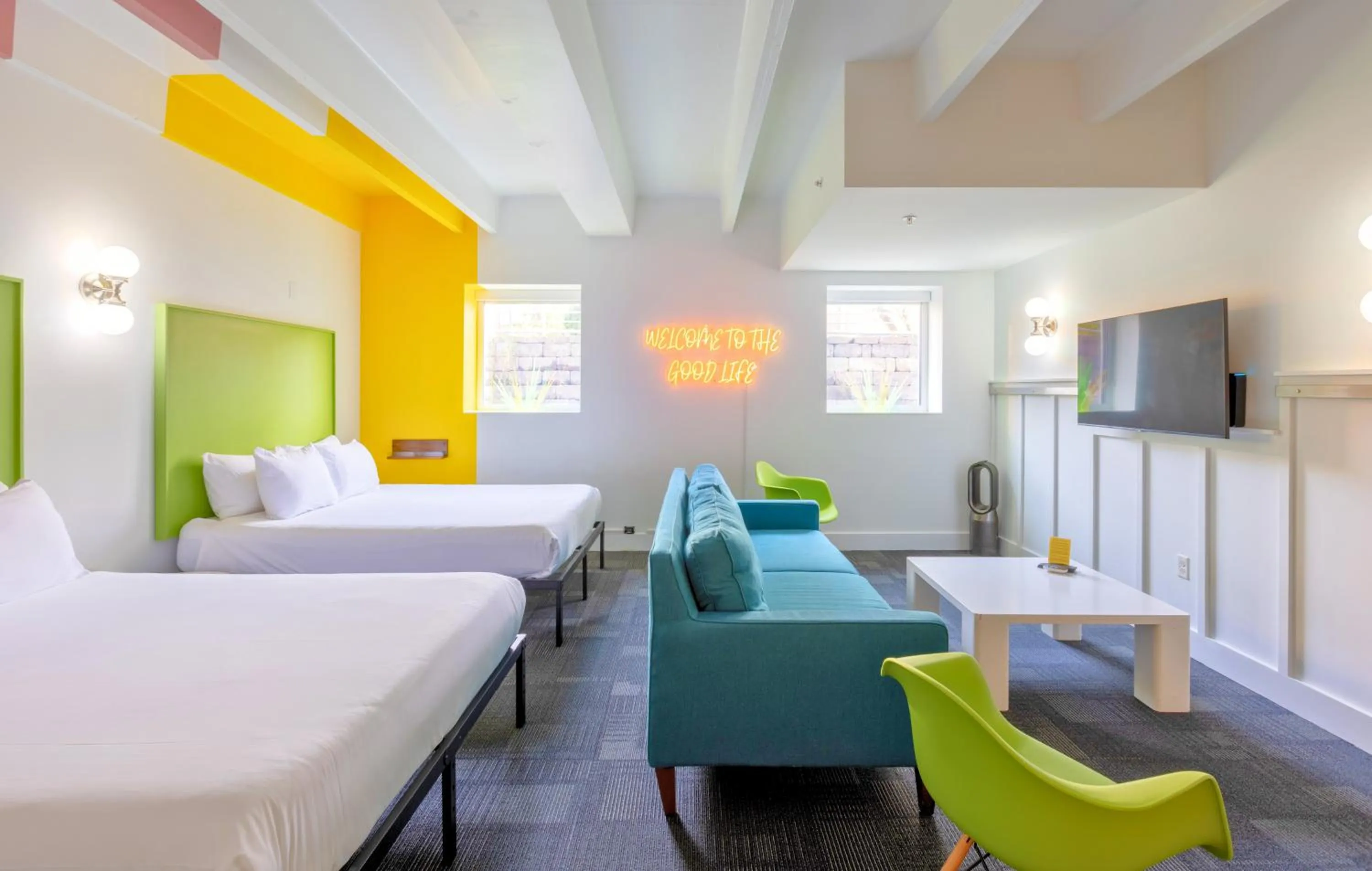 Bedroom, Bed in The Gallatin