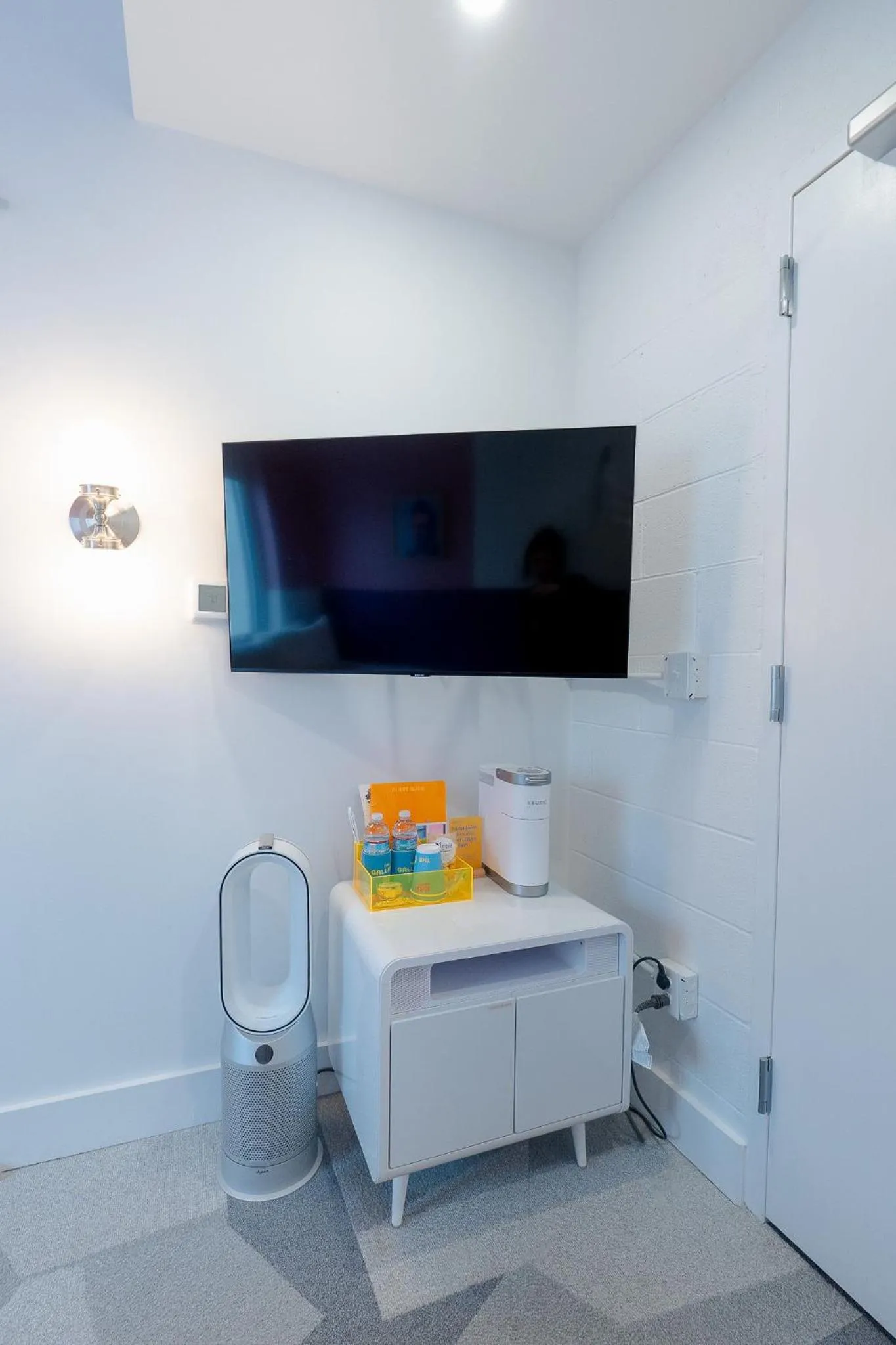 TV and multimedia in The Gallatin