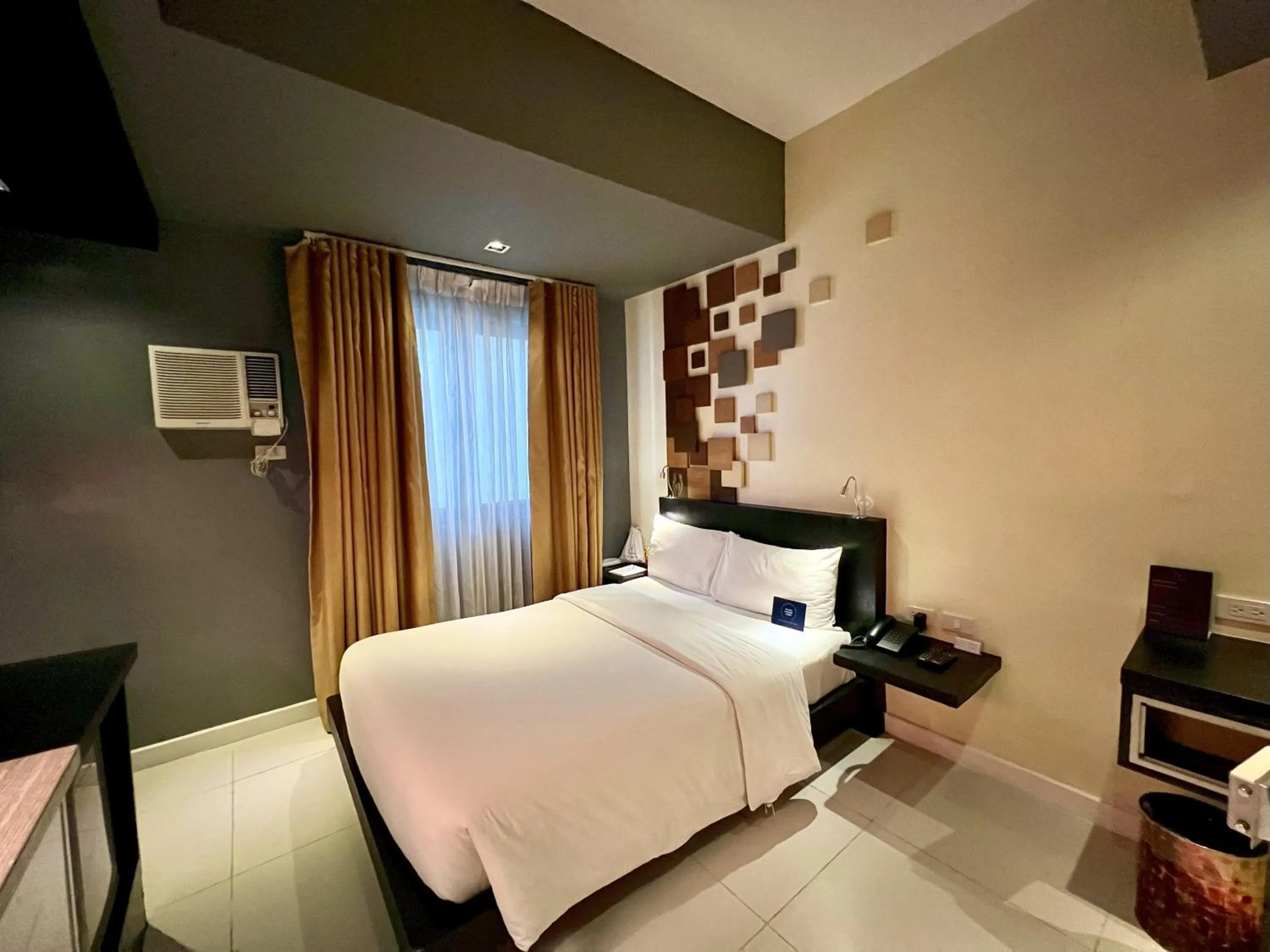 Bed in KL Serviced Residences Managed by HII