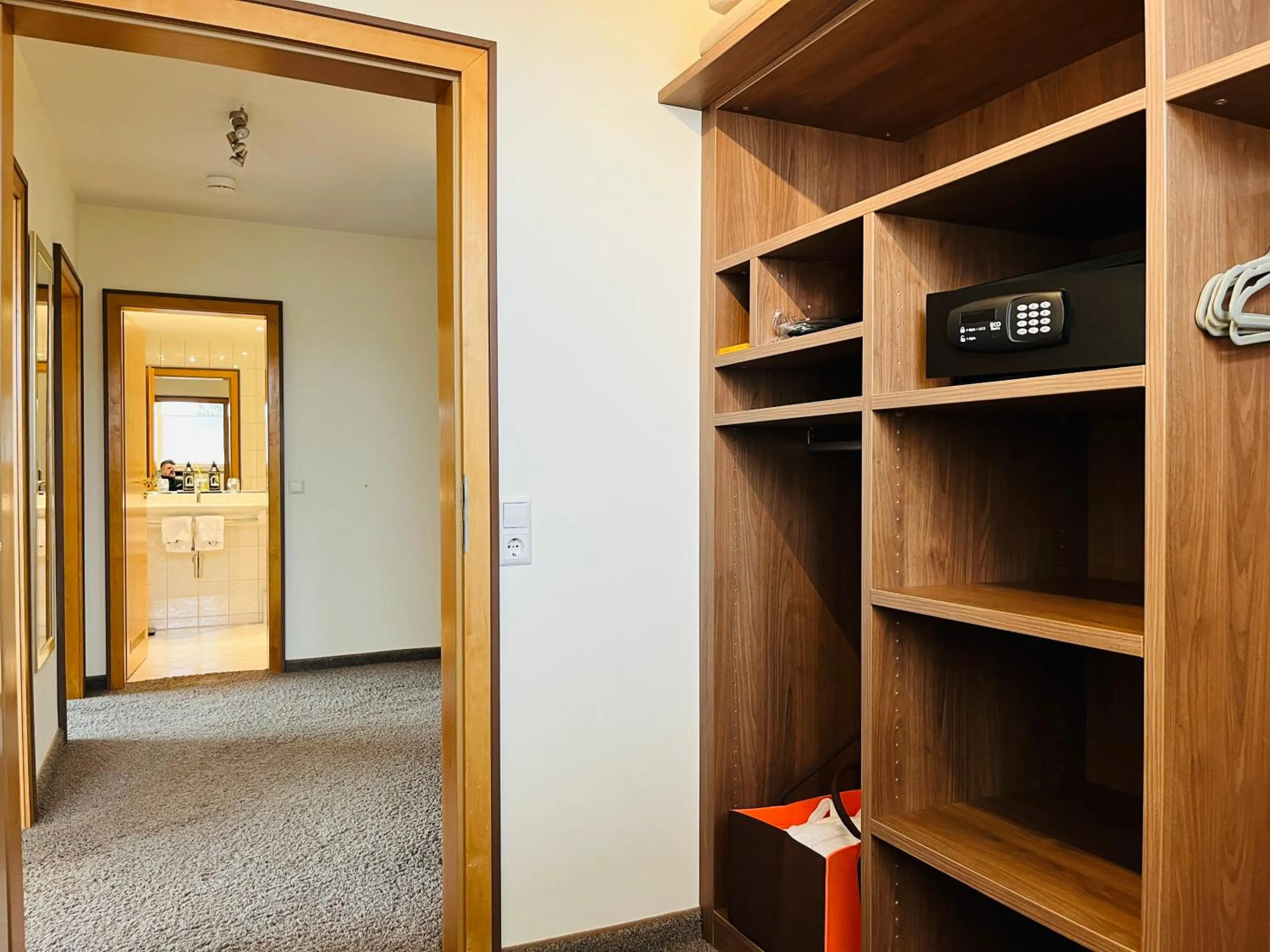 wardrobe in Hotel Schlossberg