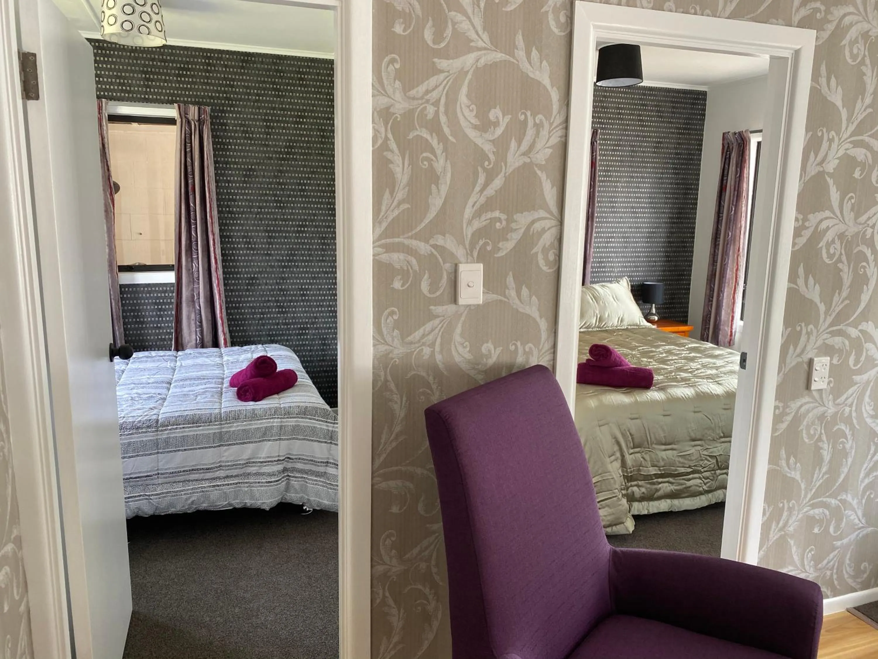 Bed in Windsor Motel