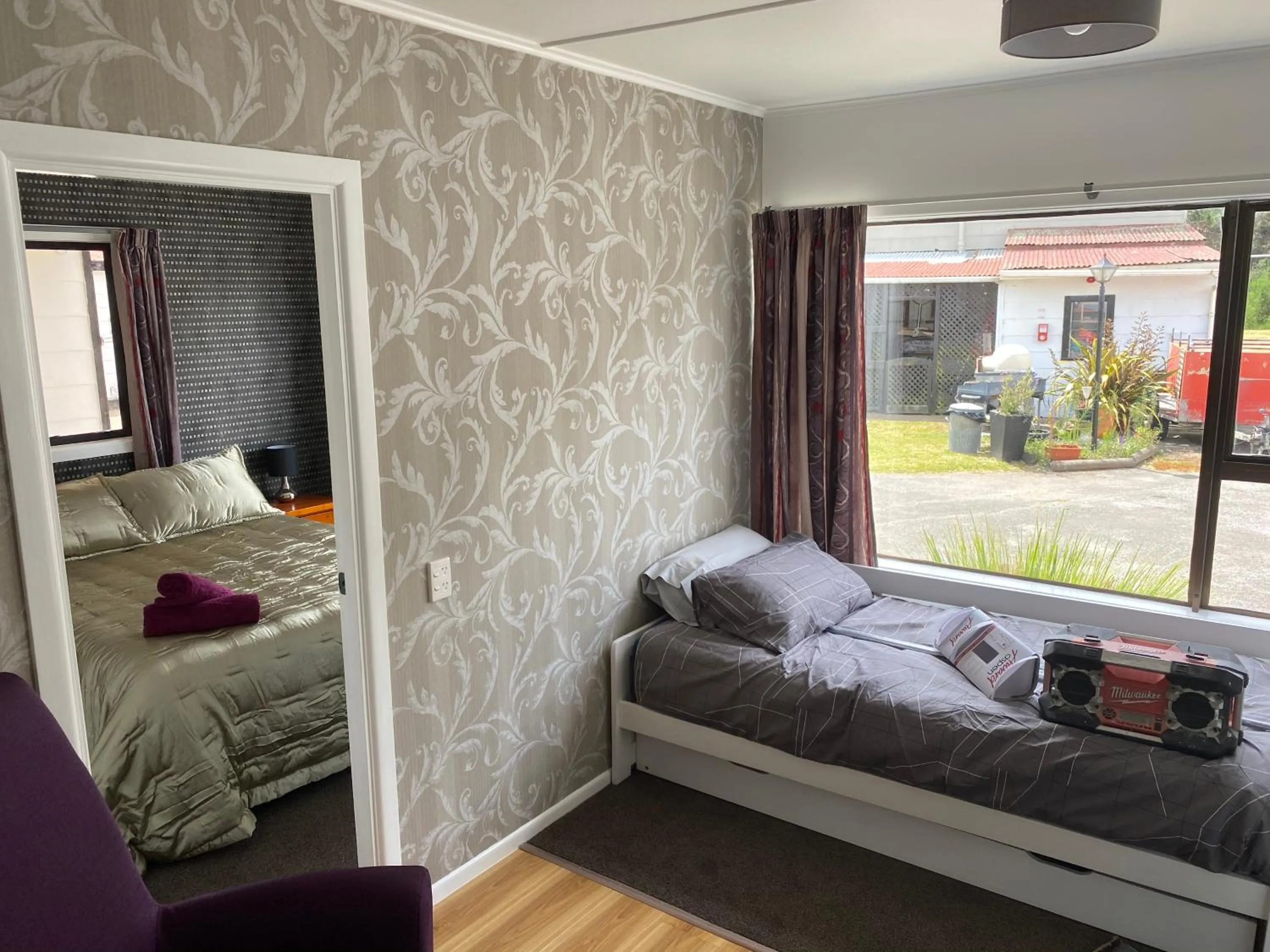 Bed in Windsor Motel