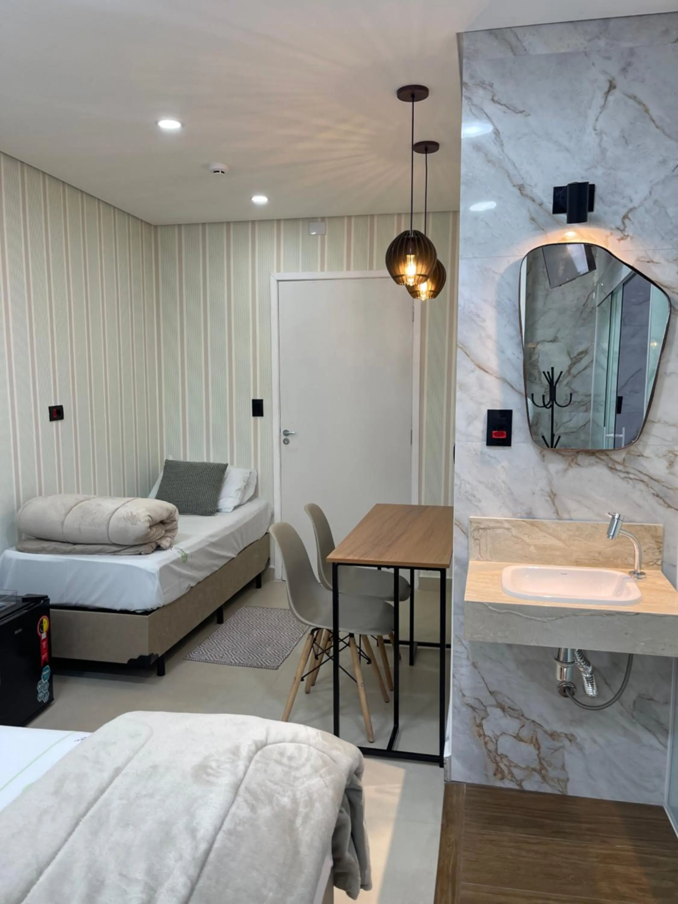 Bed in Green It Motel & Hotel