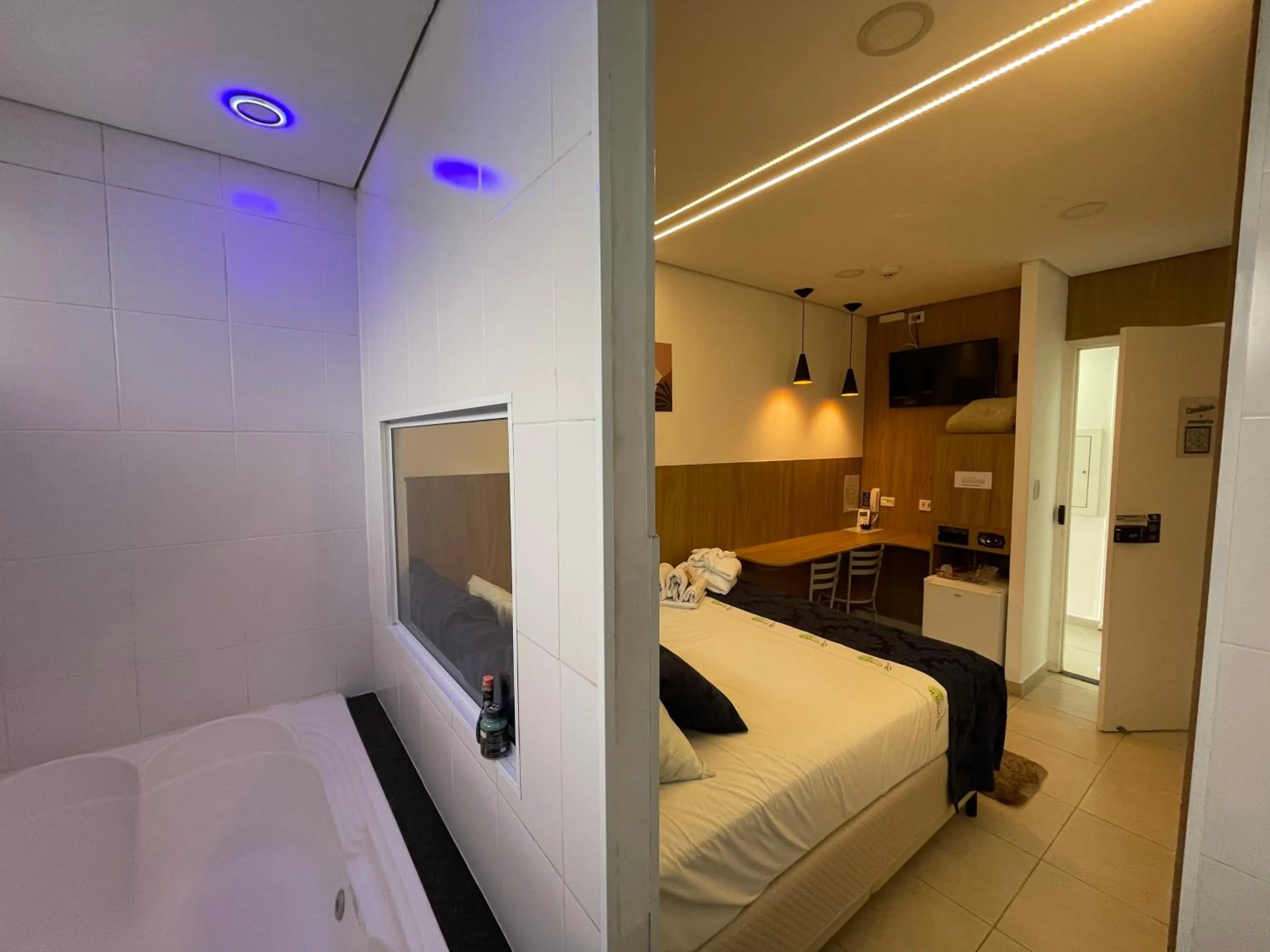 Bed in Green It Motel & Hotel