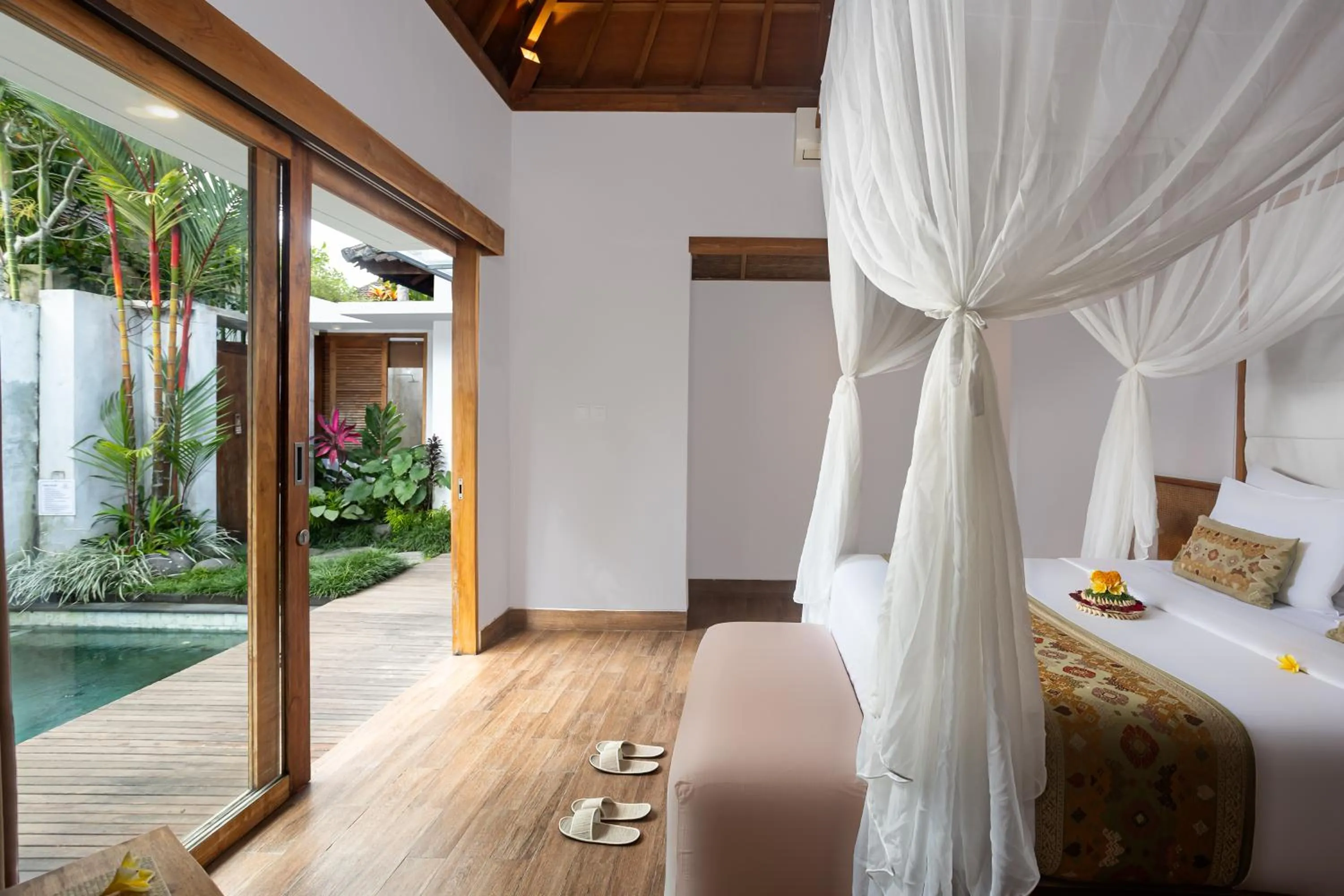 Bed in Reswaha Villas by GenuineHost