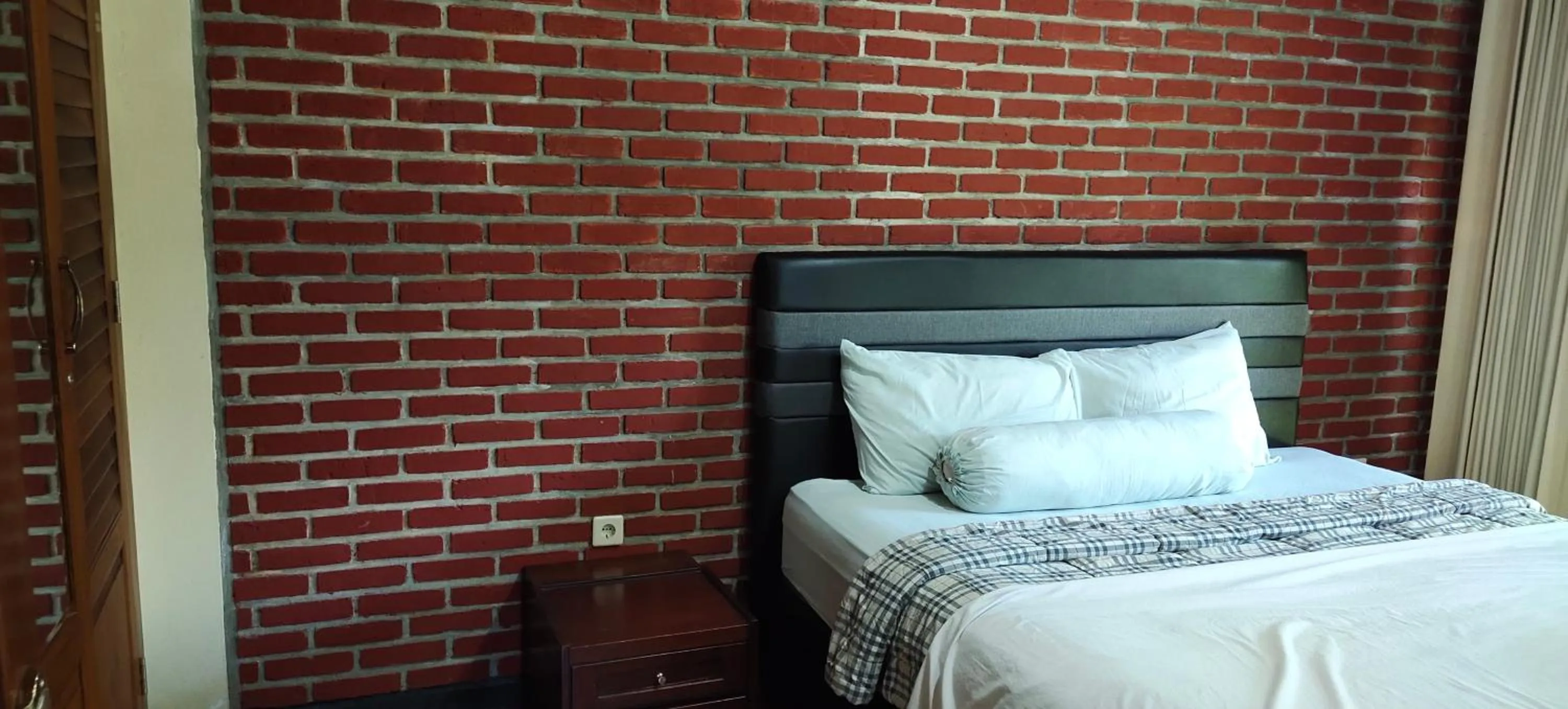 Bedroom, Bed in OBC Villa