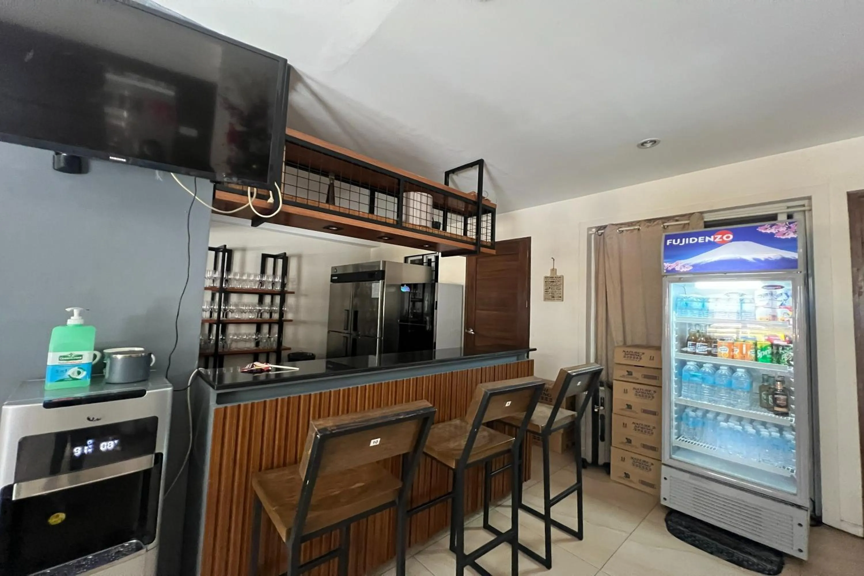 Lounge or bar in Khotel near T3 Airport