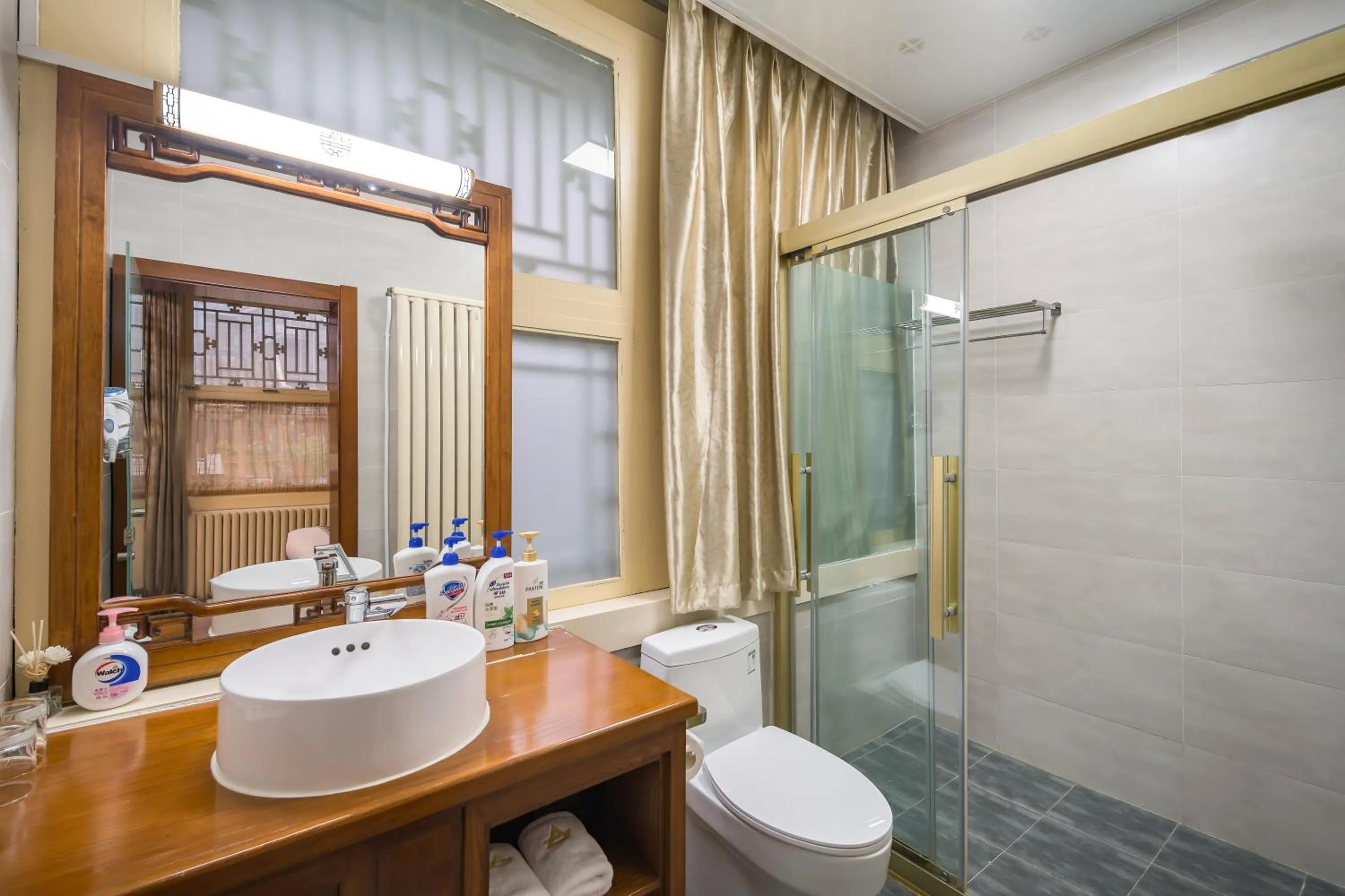 Beijing Jingyuan Courtyard Hotel