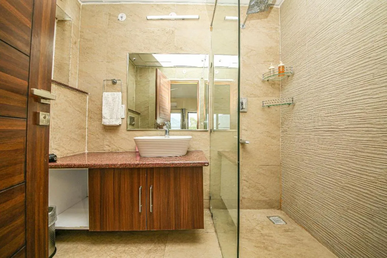 Bathroom in Golden Healing Journeys Homestay