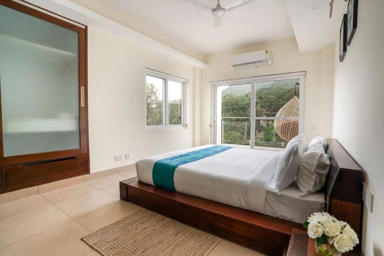 Bed in Golden Healing Journeys Homestay