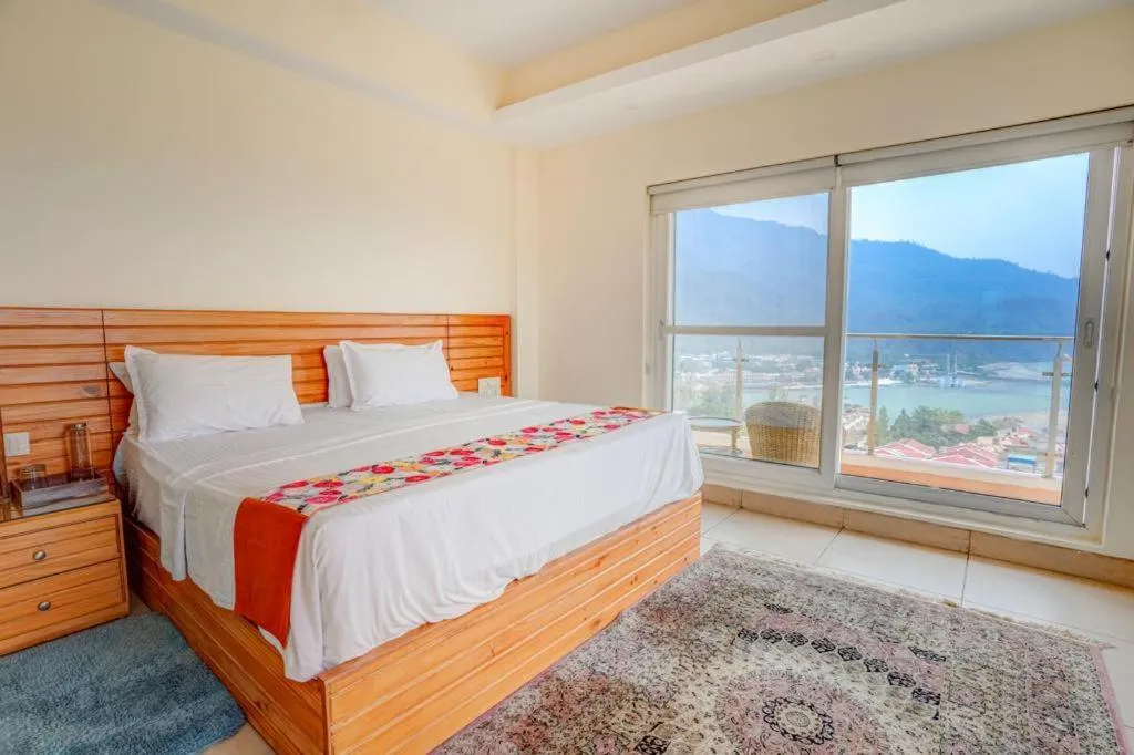 Bed in Golden Healing Journeys Homestay