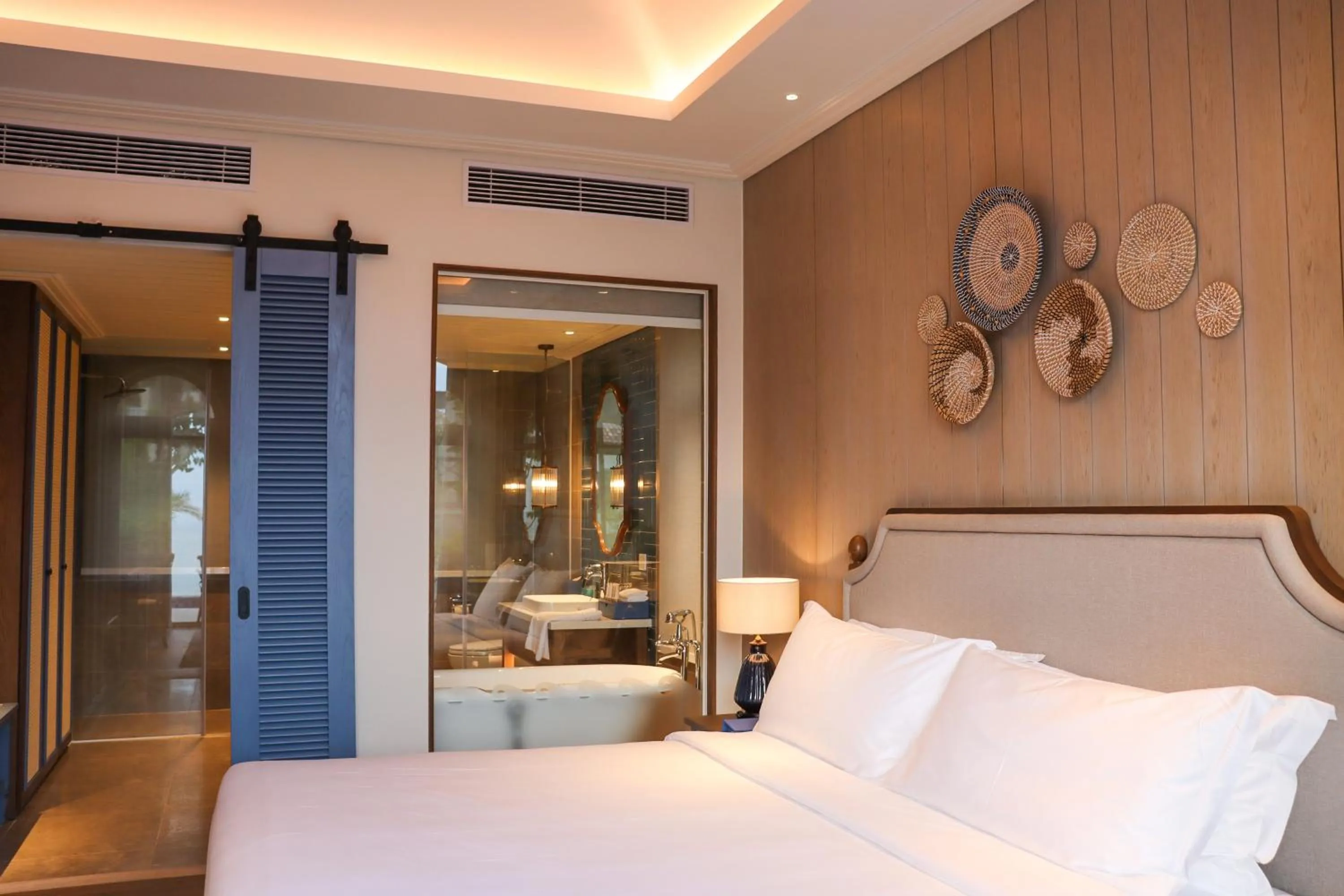 Photo of the whole room, Bed in Centara Mirage Resort Mui Ne