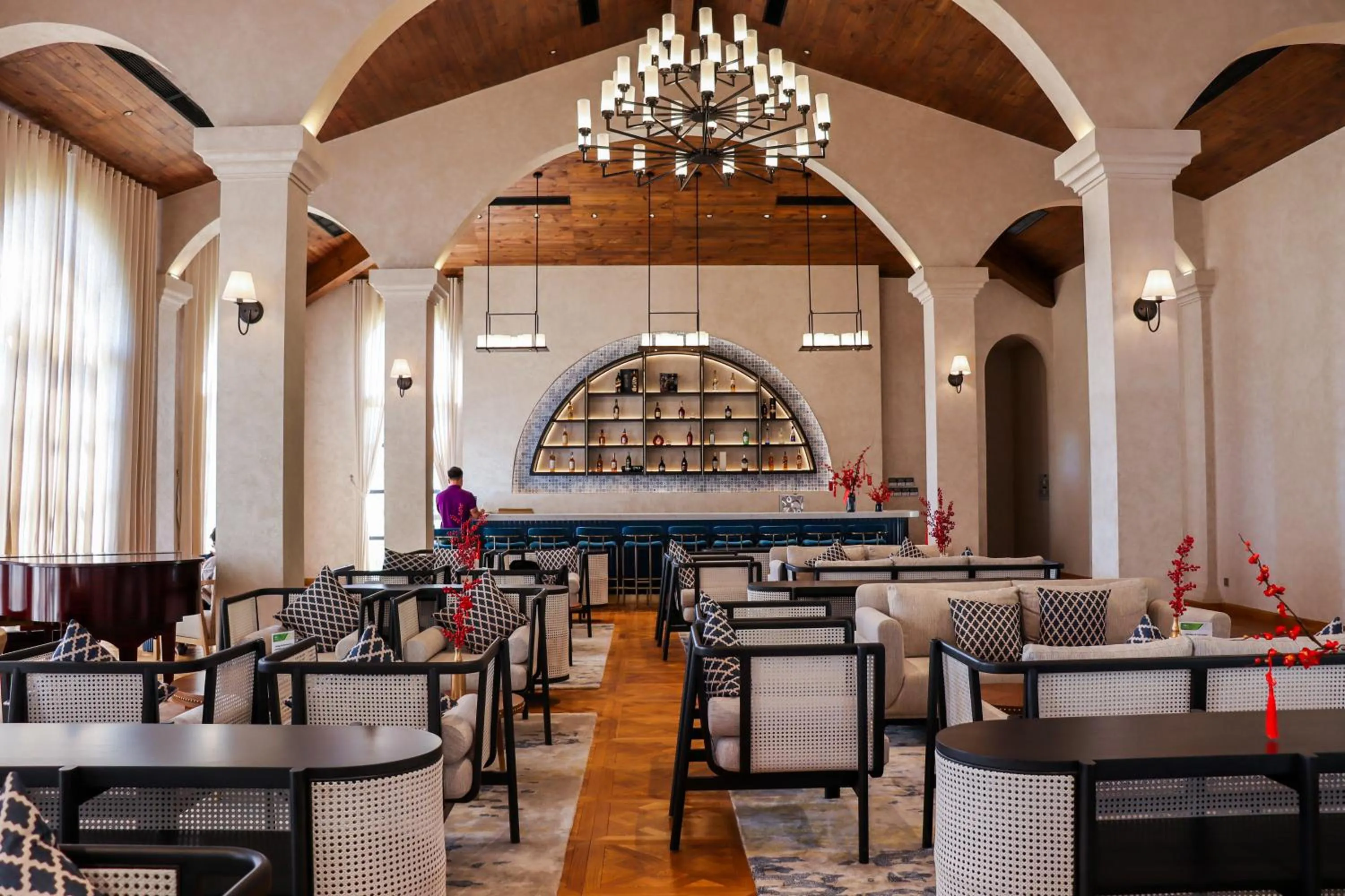 Lounge or bar in Centara Mirage Resort Mui Ne