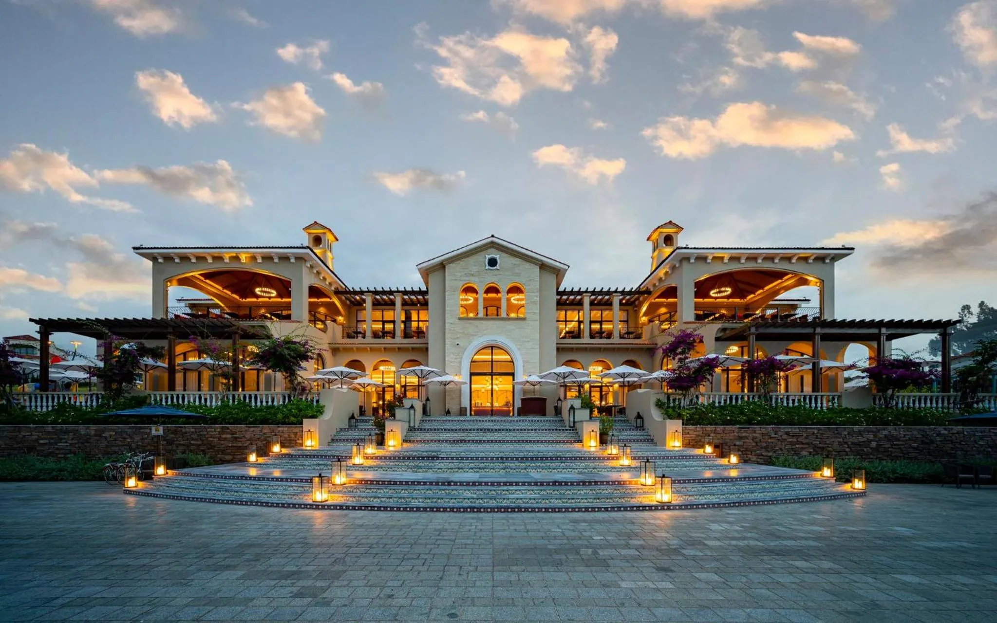 Restaurant/places to eat in Centara Mirage Resort Mui Ne