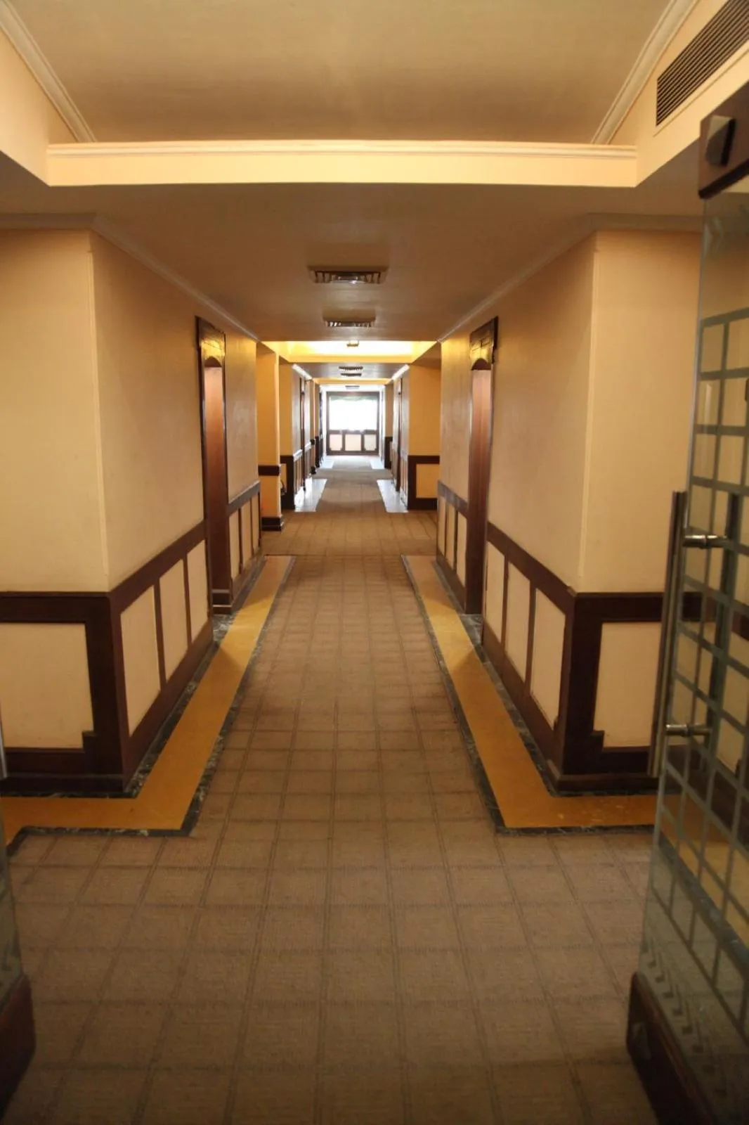 Property building in Hotel Metro Regency Meerut