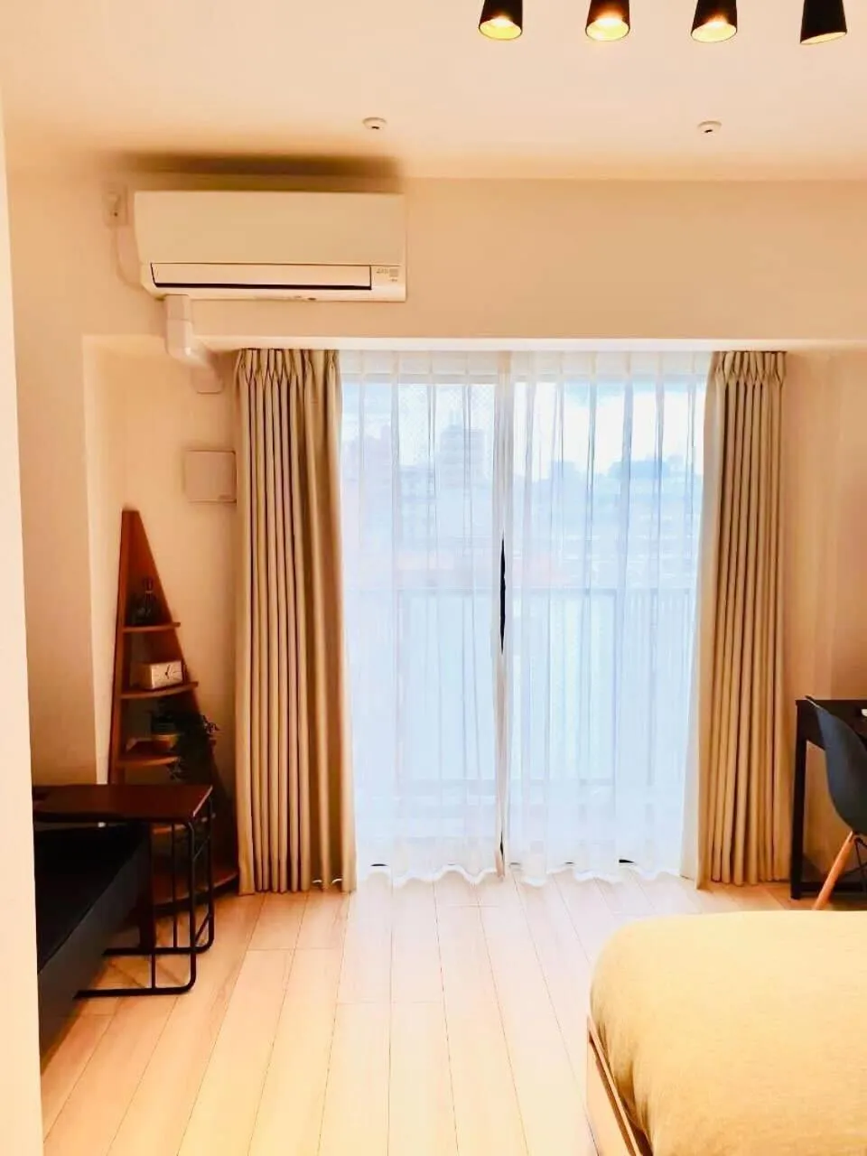 Bedroom, Bed in Section L Asakusa East