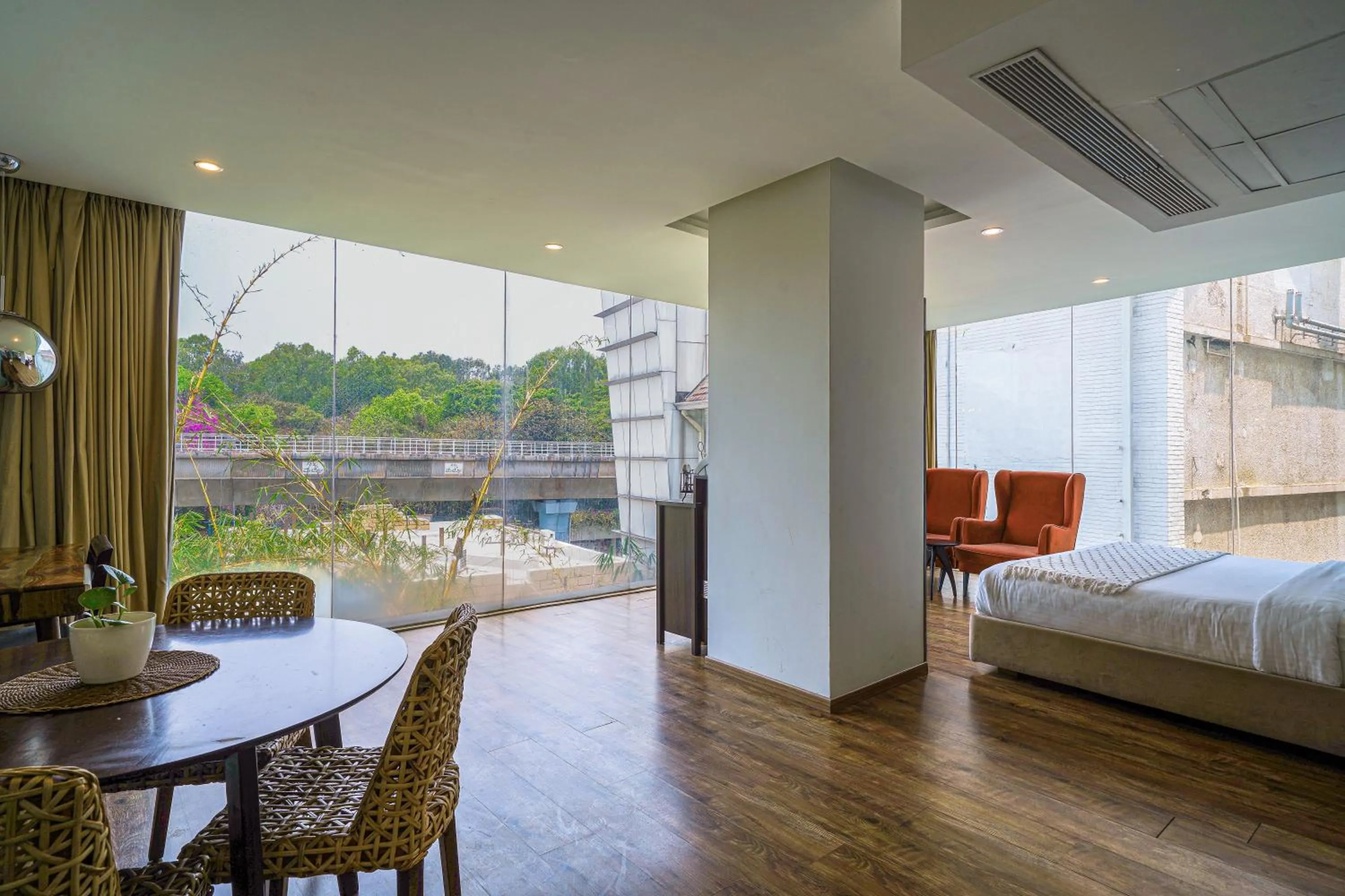 Bed in Olive Hotel MG Road Dunsvirk Inn by Embassy Group