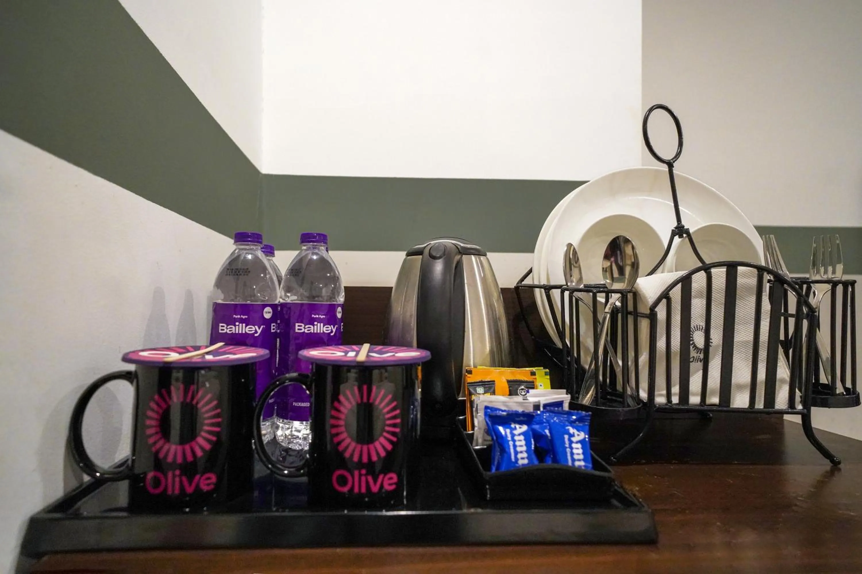 Coffee/tea facilities in Olive Hotel MG Road Dunsvirk Inn by Embassy Group