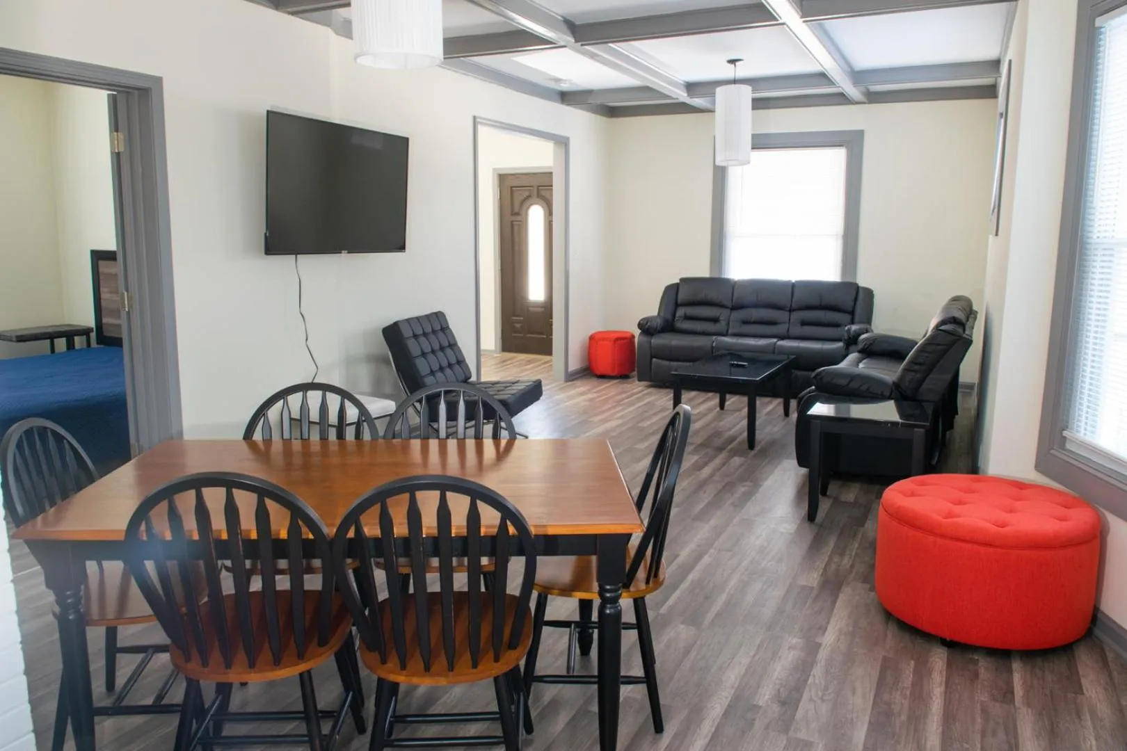 Living room in The Eastside Manor- With Private Yard & Free Parking, Minutes From Falls & Casino by Niagara Hospitality