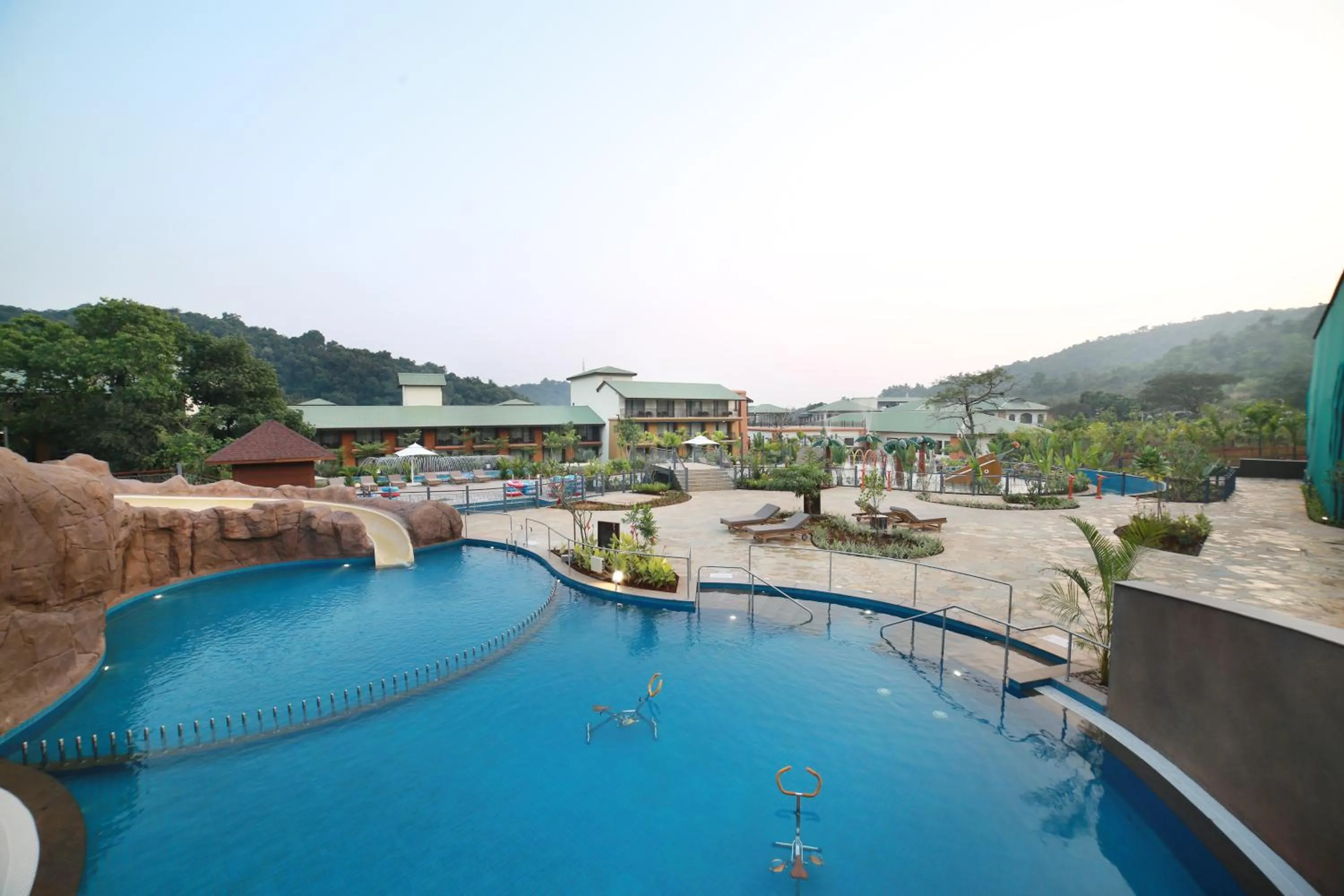 Swimming pool in Club Mahindra Assonora, Goa