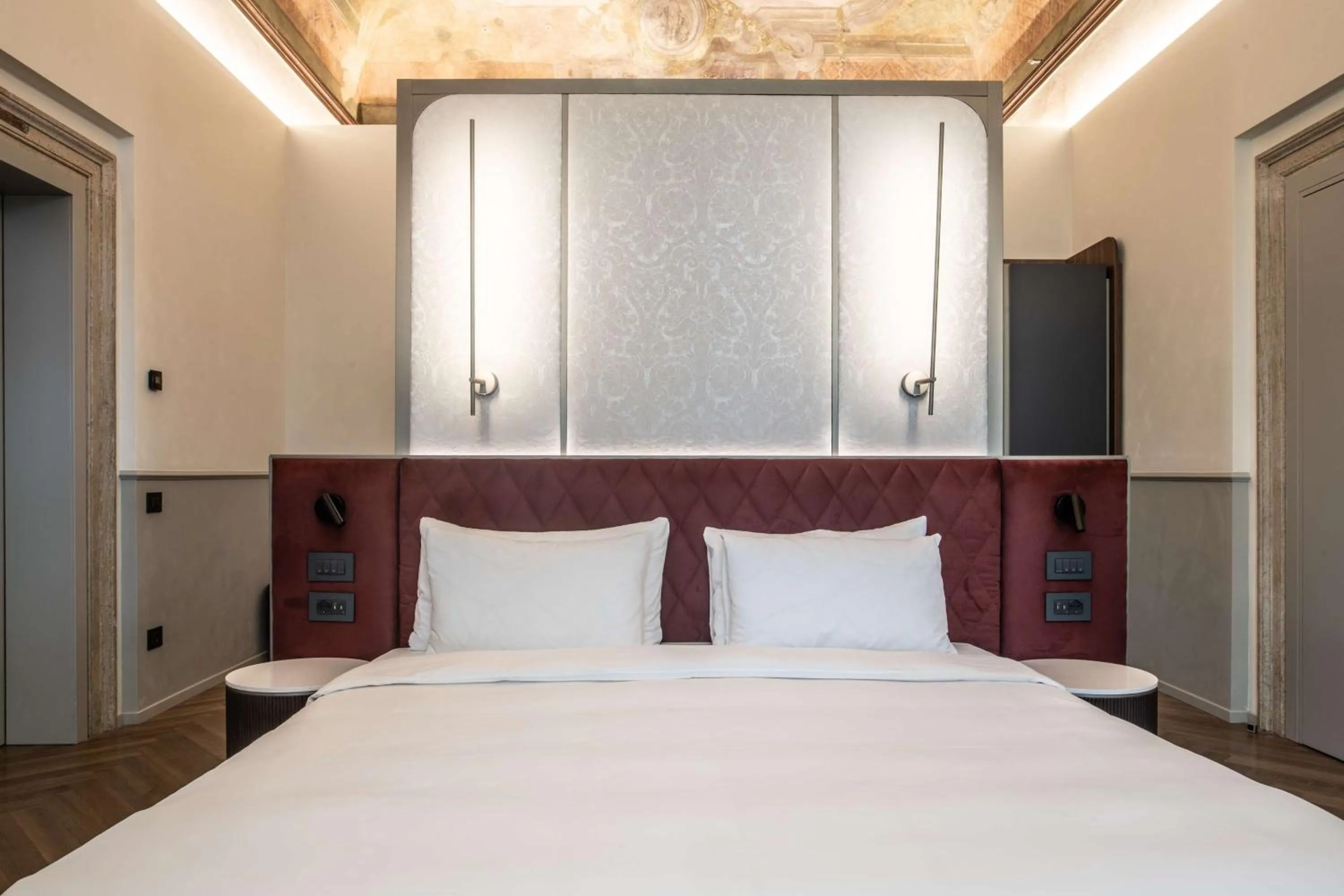 Bedroom, Bed in Radisson Collection Hotel, Palazzo Nani Venice