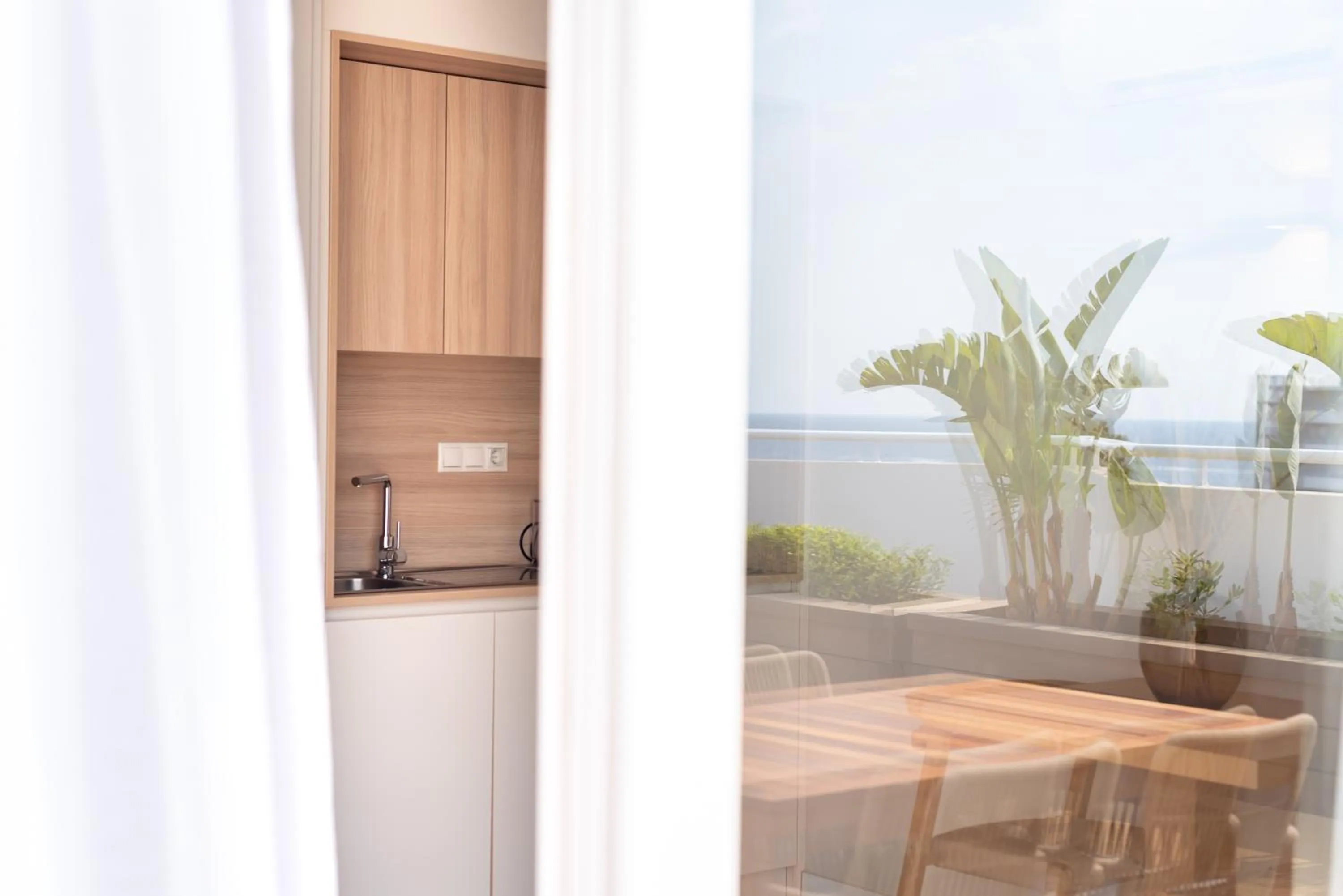 Portomar Apartments - 4-Star Superior Hotel