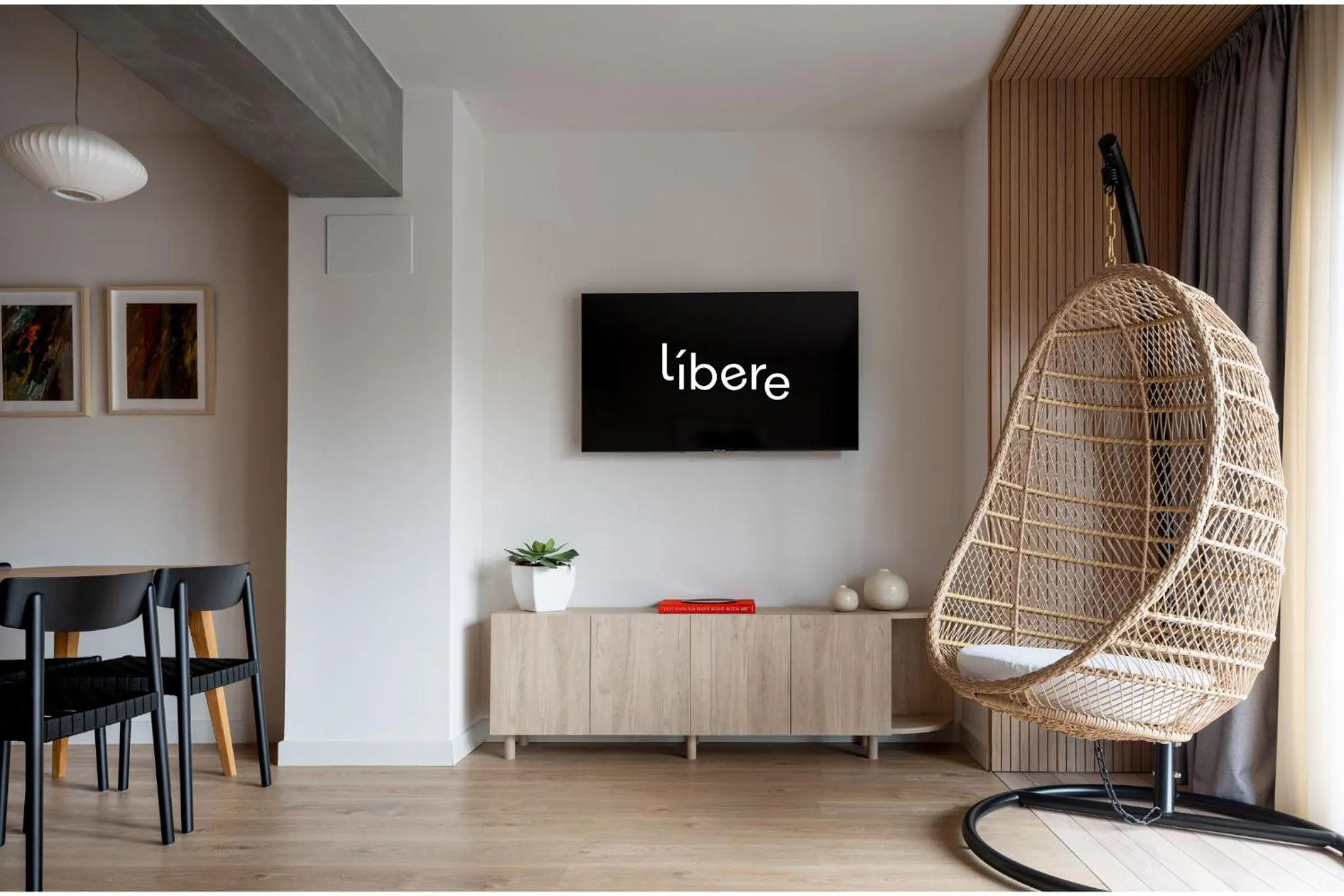 TV and multimedia in Líbere Bilbao Museo